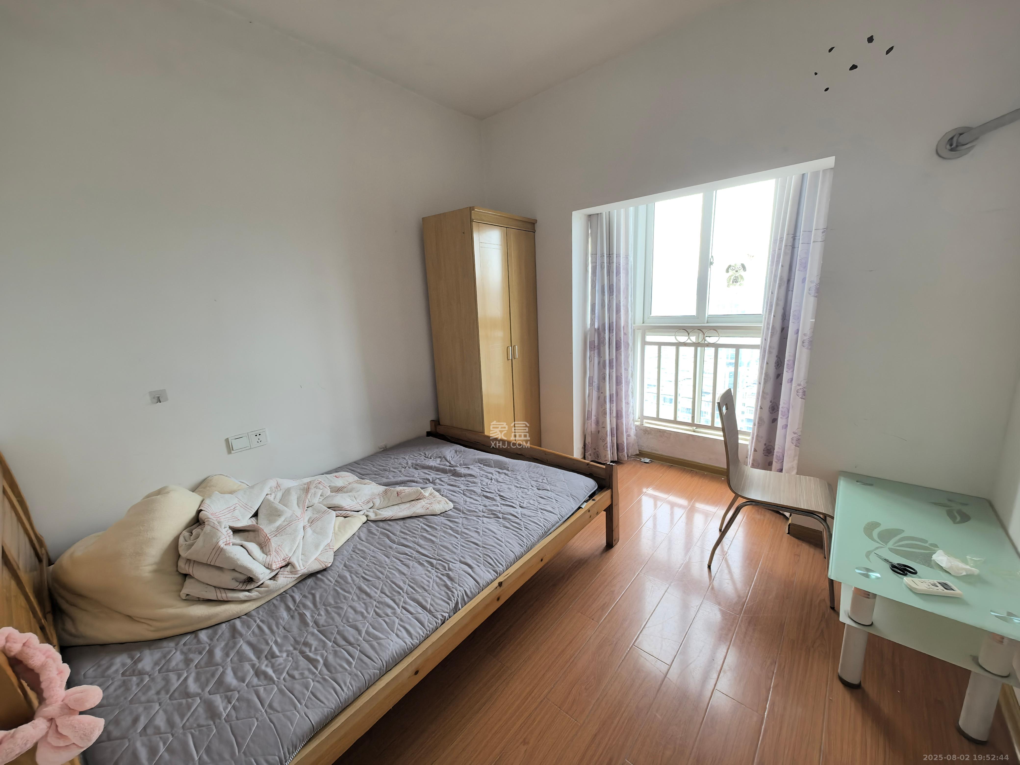 先锋水韵花都  4室2厅2卫    2200.0元/月 先锋水韵花都  4室2厅2卫    2200.0元/月室内图