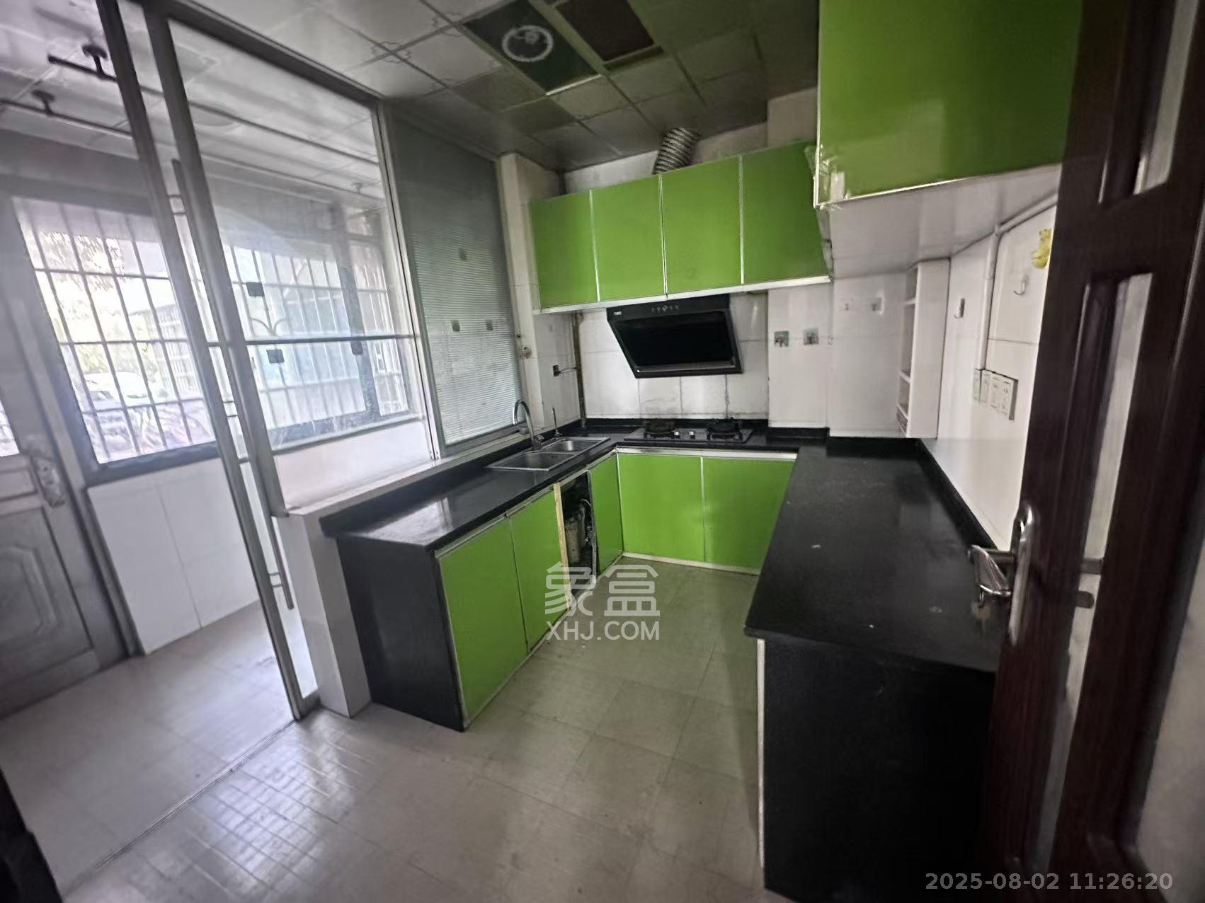 白沙湾嘉园 4室2厅2卫 2800.0元/月 白沙湾嘉园 4室2厅2卫 2800.0元/月室内图