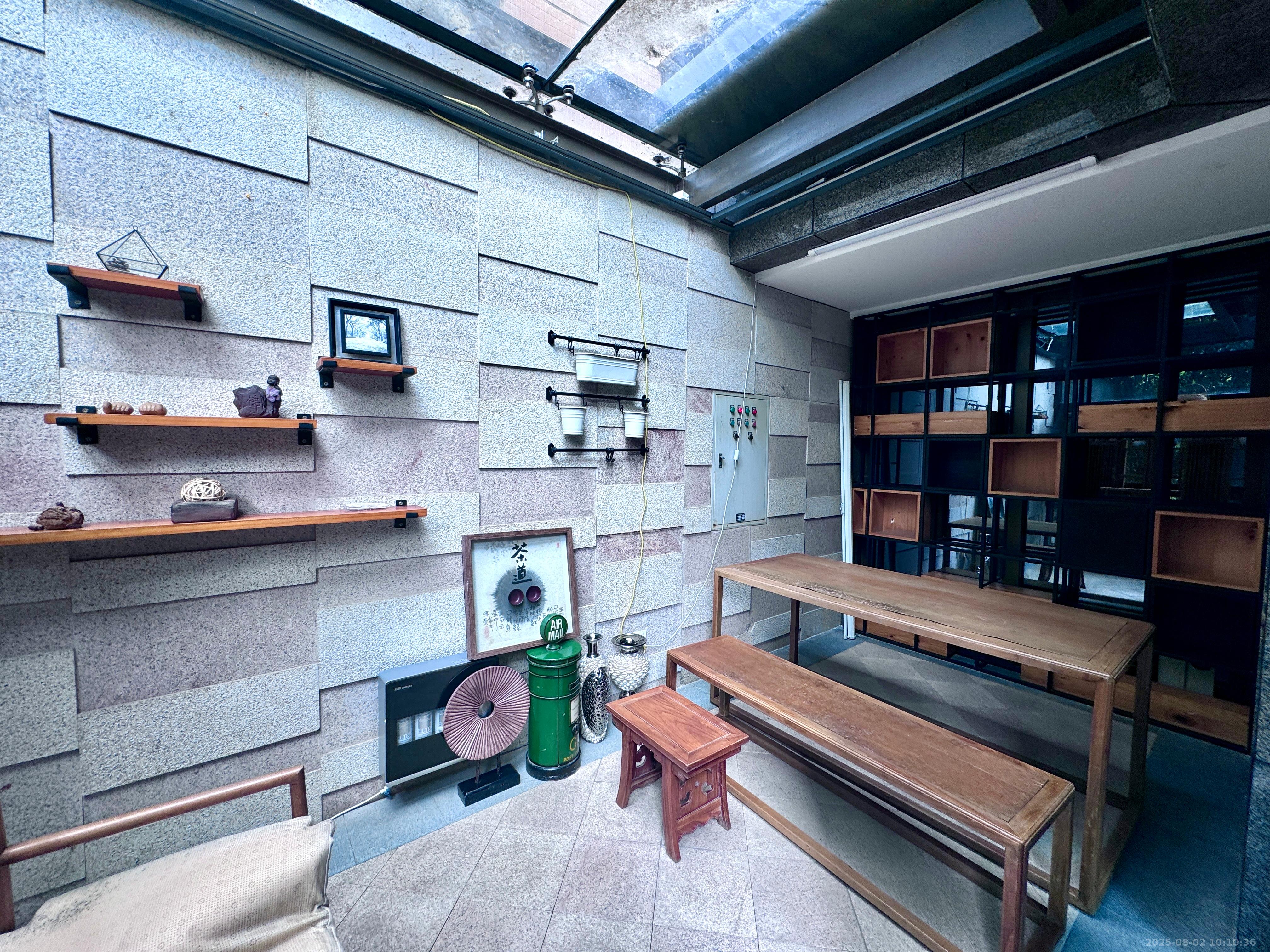 运达中央广场一、二期 3室2厅3卫 20000.0元/月 运达中央广场一、二期 3室2厅3卫 20000.0元/月室内图