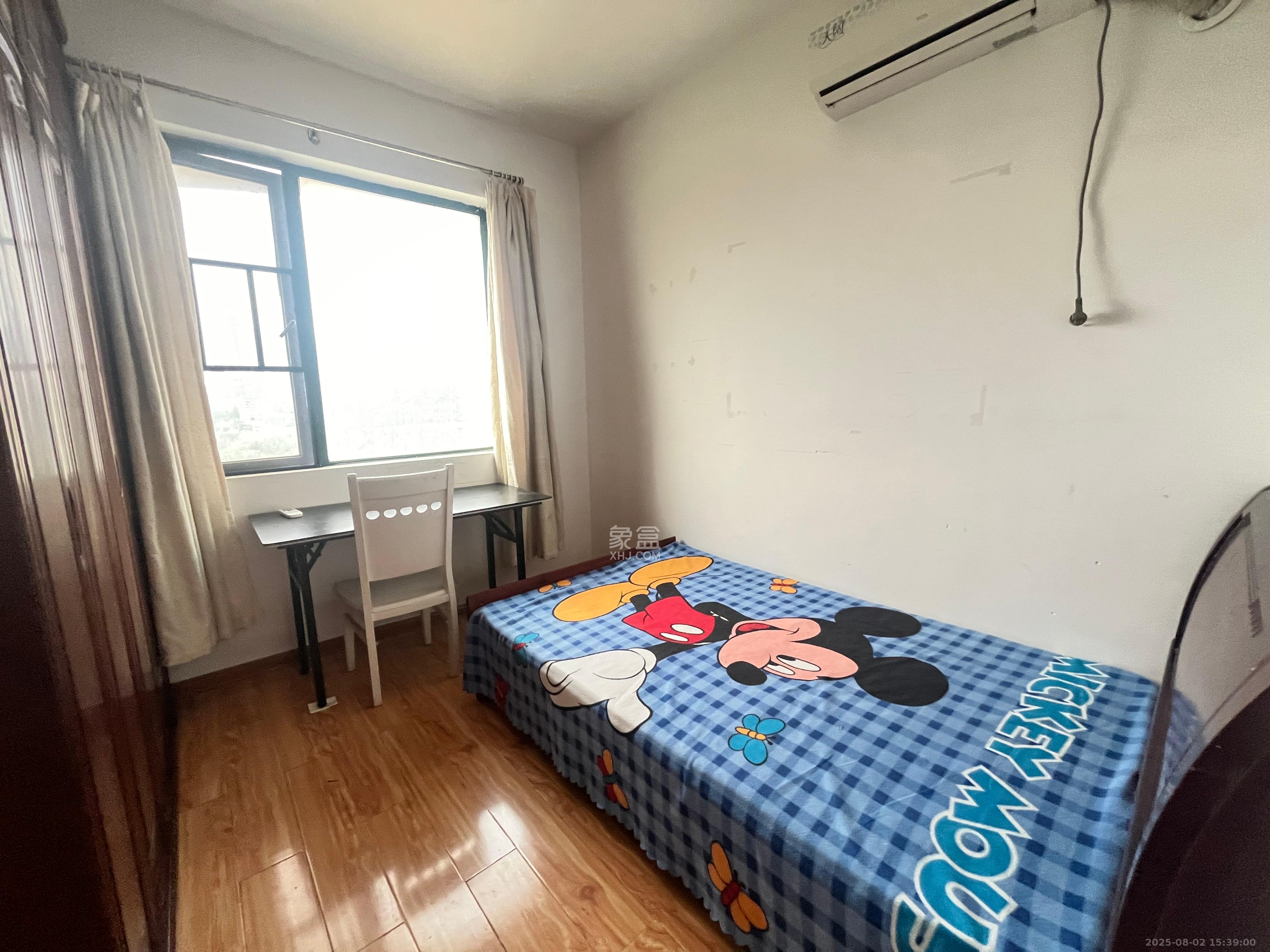 湖韵佳苑 3室2厅1卫 3100.0元/月 湖韵佳苑 3室2厅1卫 3100.0元/月室内图