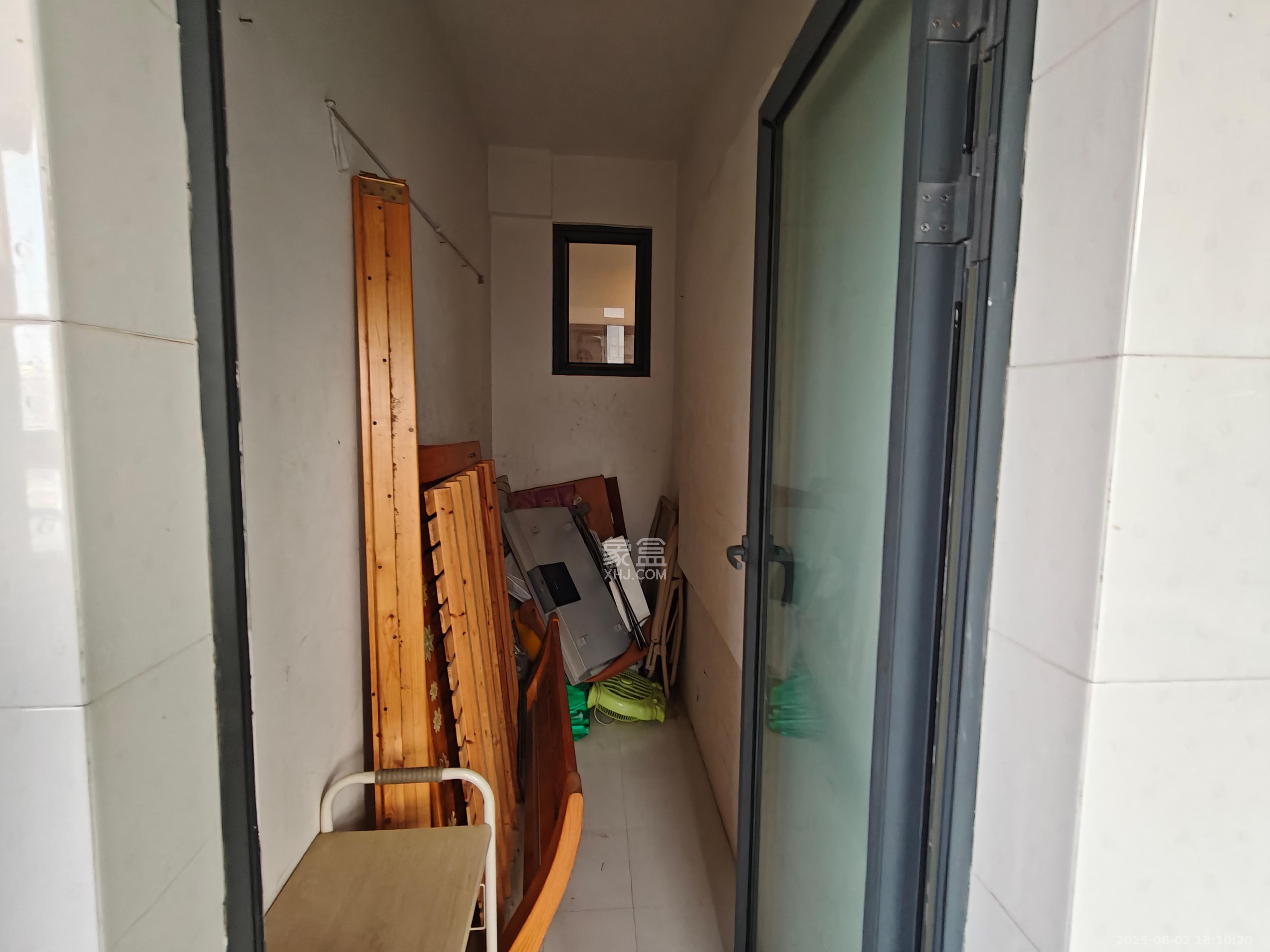 奥林匹克花园  3室2厅2卫    2600.0元/月 奥林匹克花园  3室2厅2卫    2600.0元/月室内图