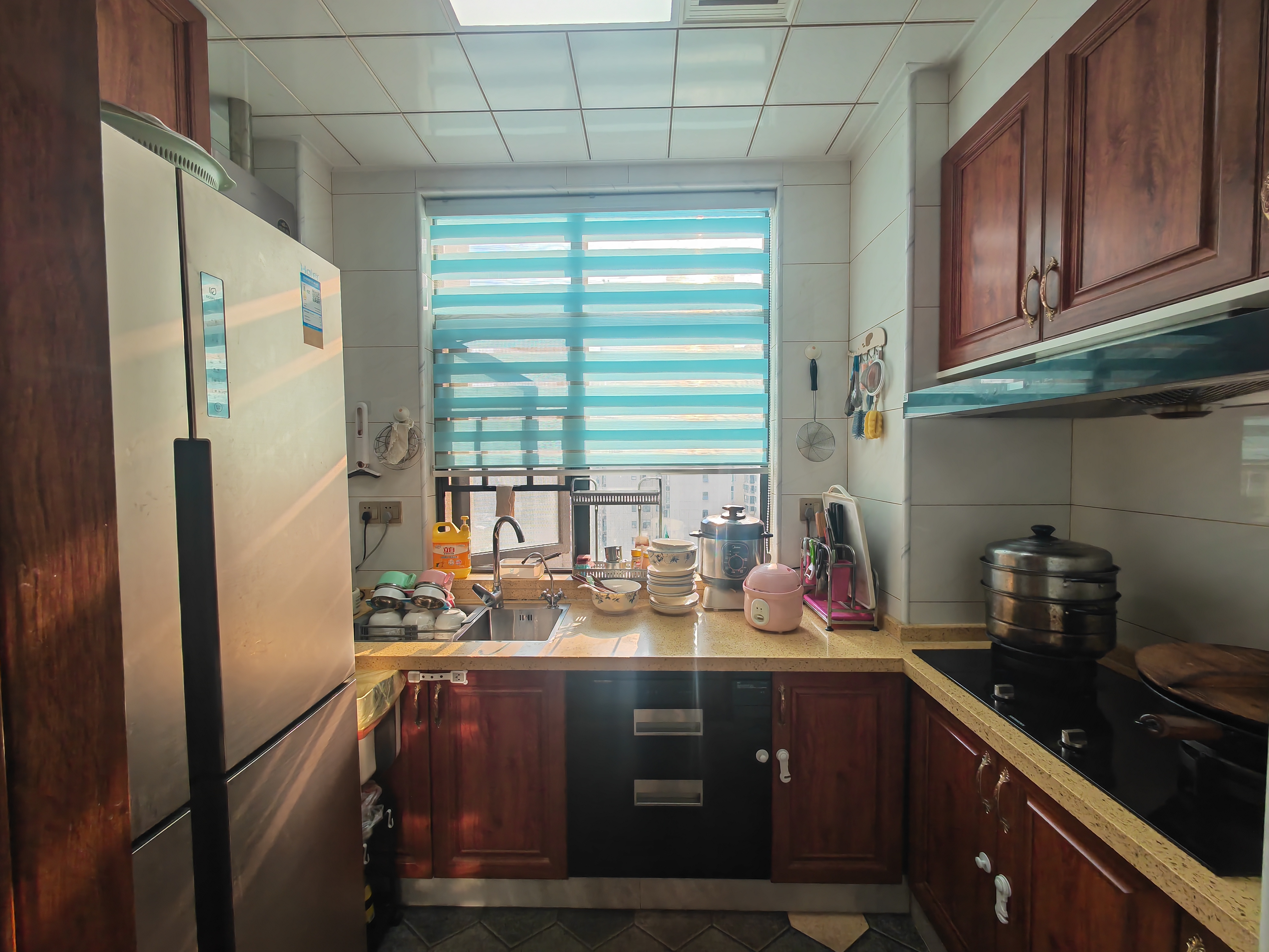 和泰家园  3室2厅2卫    72.8万