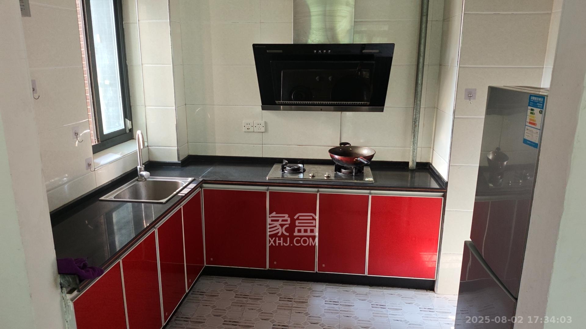 金富星城 3室2厅1卫 1800.0元/月 金富星城 3室2厅1卫 1800.0元/月室内图