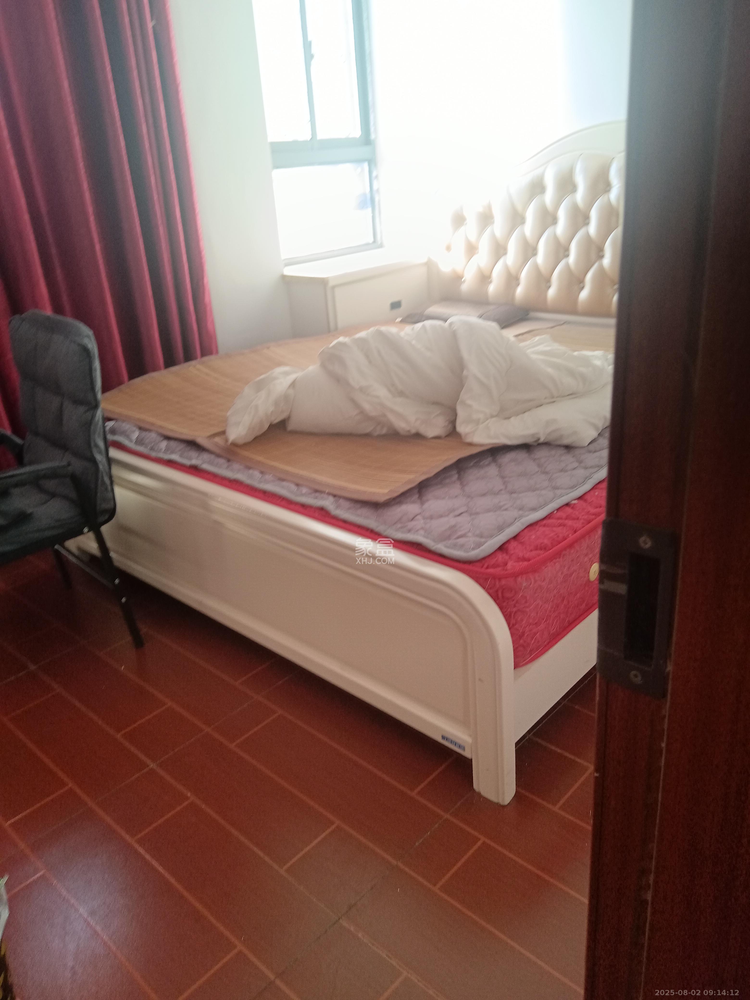 高升时代广场(冠铭商务中心) 3室2厅1卫 2200.0元/月 高升时代广场(冠铭商务中心) 3室2厅1卫 2200.0元/月室内图