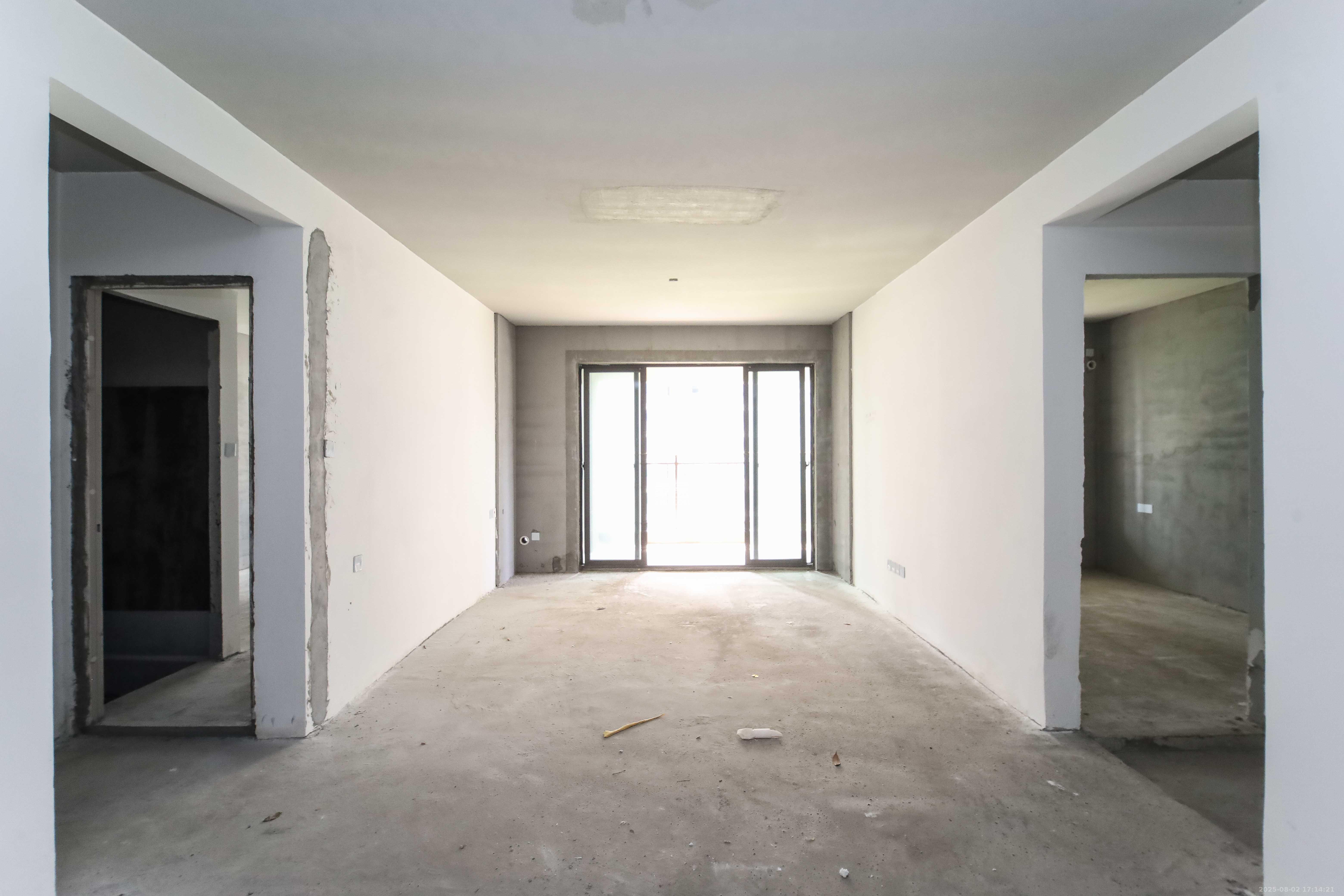 德奥悦东方 3室2厅2卫 135.0万 德奥悦东方 3室2厅2卫 135.0万客厅