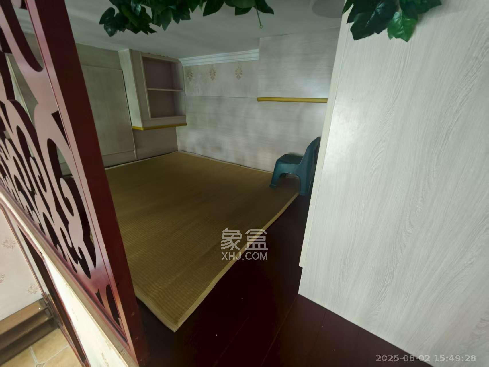 绿地之窗   44.69㎡     1300.00元/月室内图