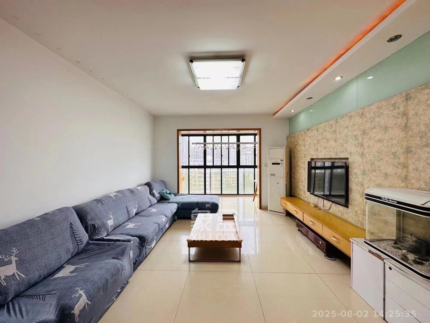 天城泰祥苑 2室2厅2卫 2200.0元/月 天城泰祥苑 2室2厅2卫 2200.0元/月室内图