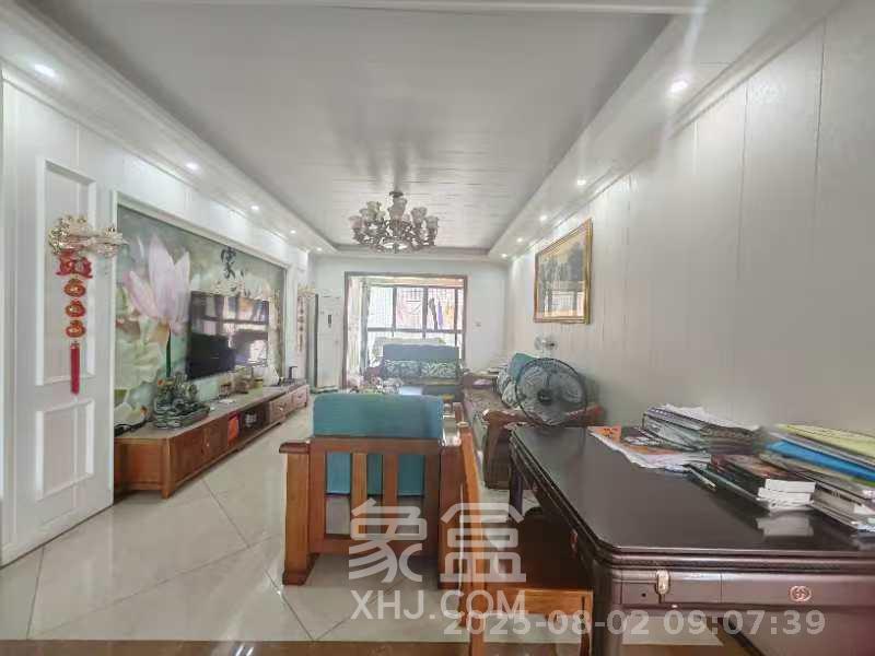 东业上城嘉苑(晟悦国际)  2室1厅1卫    2400.0元/月 东业上城嘉苑(晟悦国际)  2室1厅1卫    2400.0元/月室内图