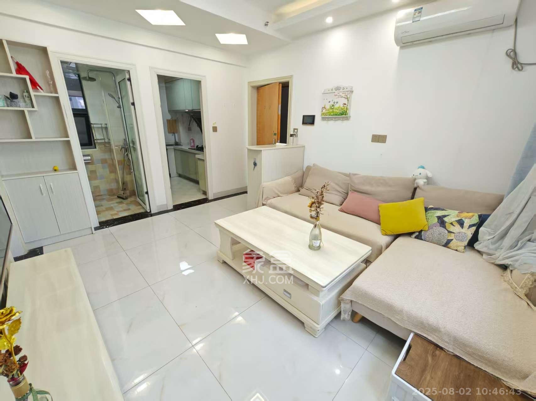 天鸿天府(天鸿中央大院) 2室1厅1卫 1800.0元/月 天鸿天府(天鸿中央大院) 2室1厅1卫 1800.0元/月室内图