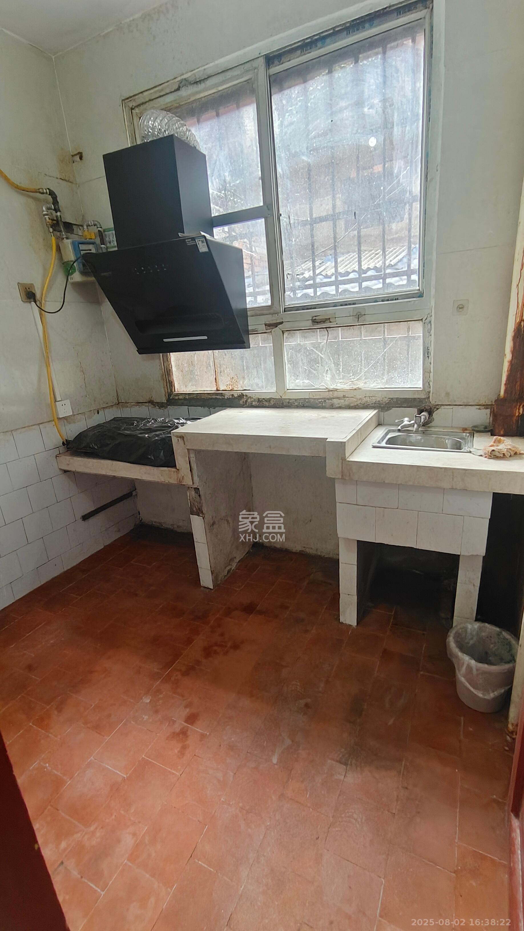 麻园湾测试所  3室1厅1卫   1800.00元/月室内图