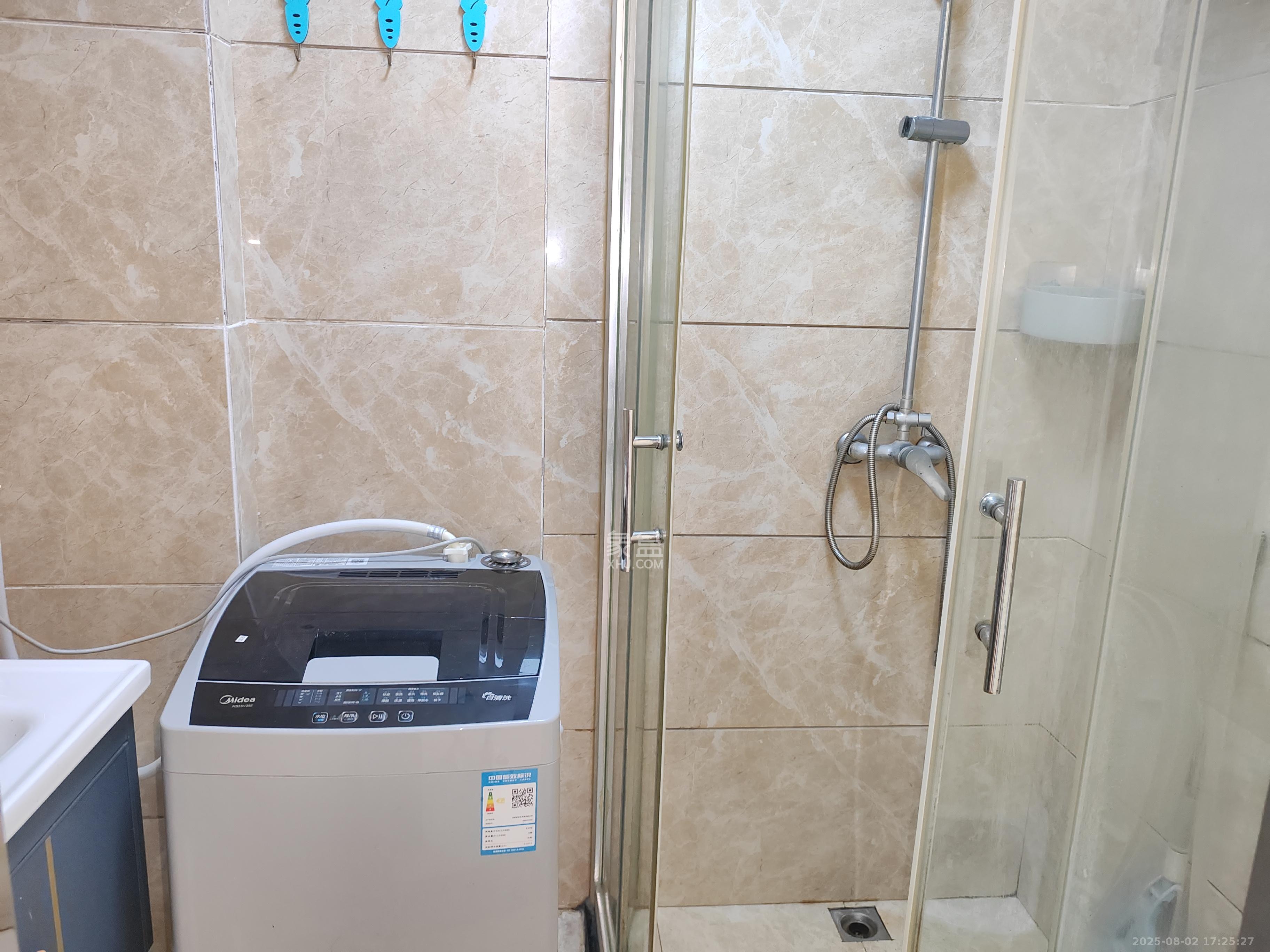 佐佑大厦 1室1厅1卫 900.00元/月 佐佑大厦 1室1厅1卫 900.00元/月室内图