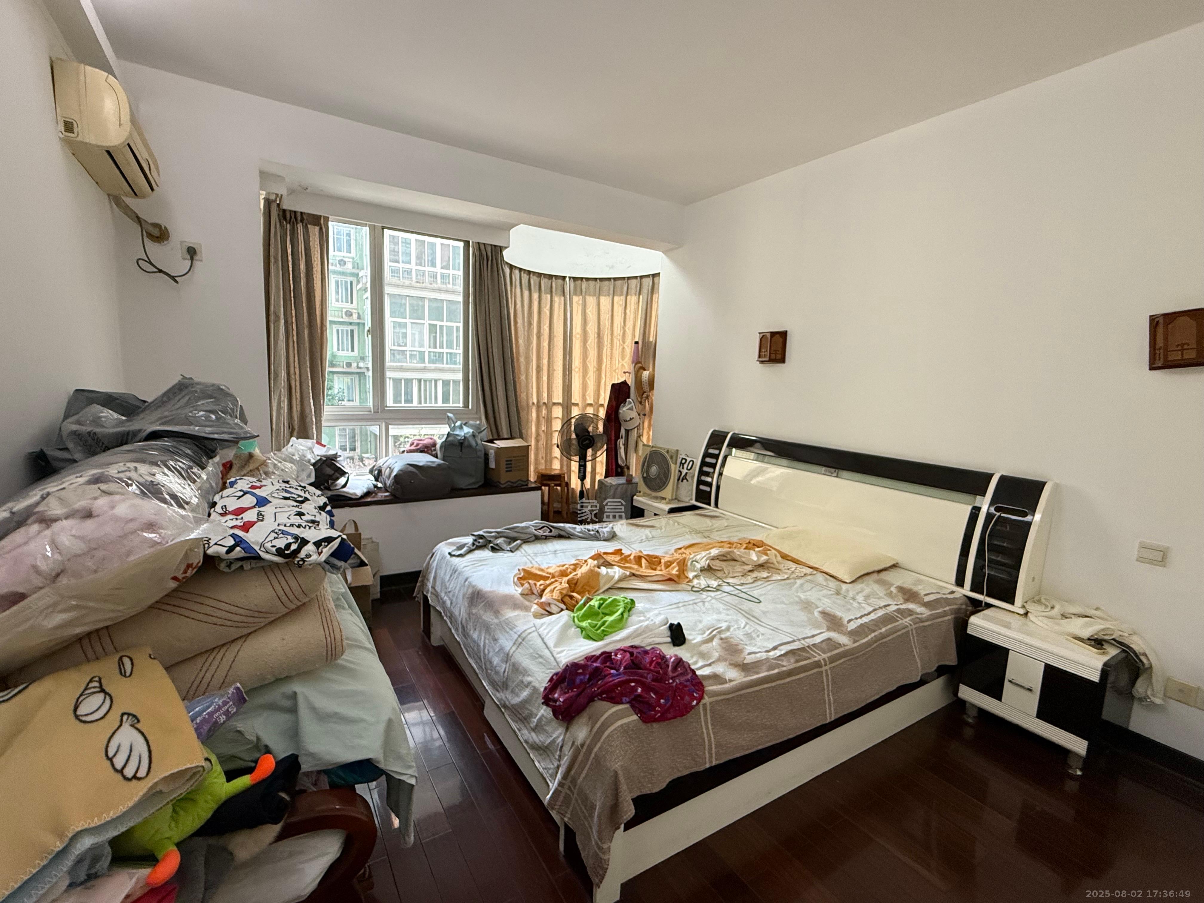 佳润新城(佳润新都) 3室2厅2卫 2800.0元/月 佳润新城(佳润新都) 3室2厅2卫 2800.0元/月室内图