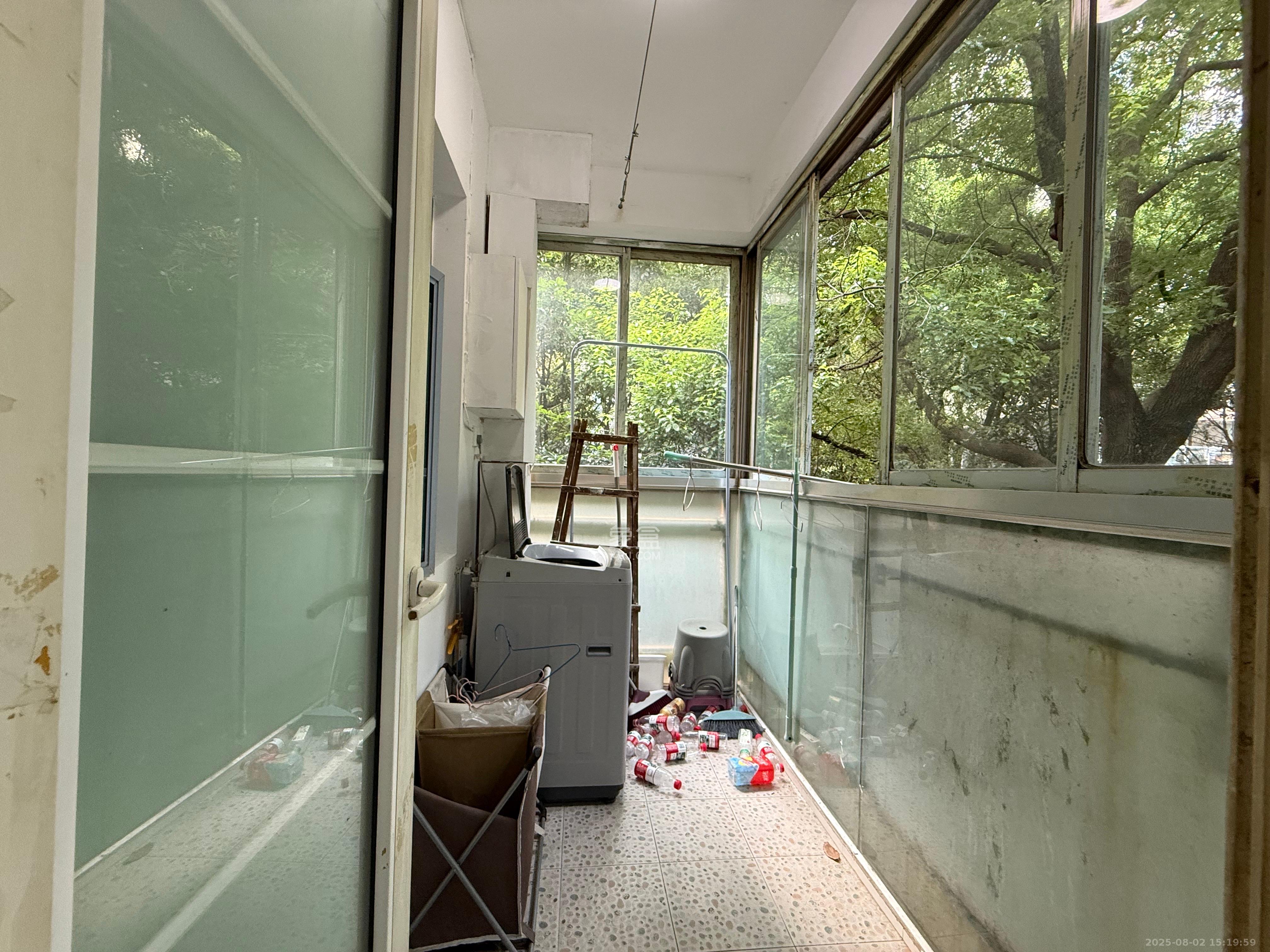 书香名邸 3室2厅2卫 3200.0元/月 书香名邸 3室2厅2卫 3200.0元/月室内图