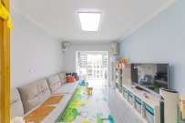 北辰中央公园DF区  3室2厅1卫    82.0万 北辰中央公园DF区  3室2厅1卫    82.0万