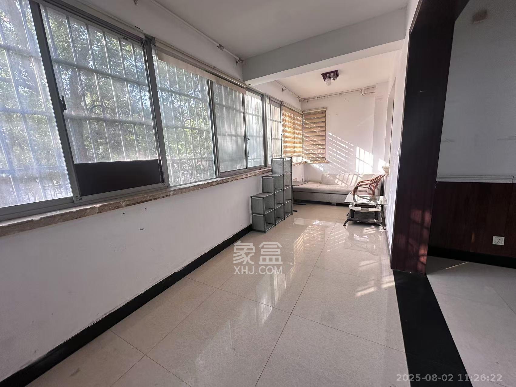 白沙湾嘉园 4室2厅2卫 2800.0元/月 白沙湾嘉园 4室2厅2卫 2800.0元/月室内图