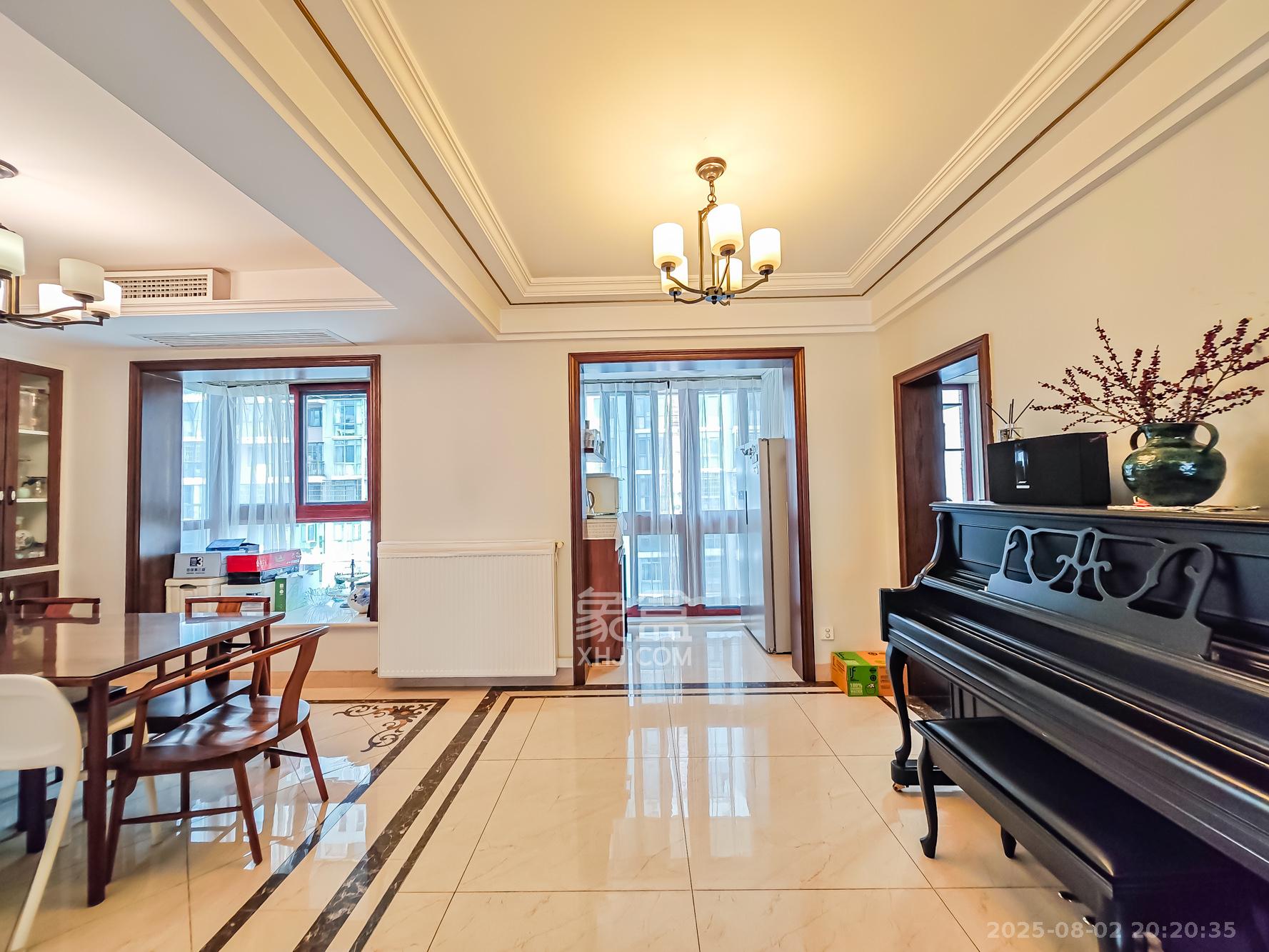 山语城一期 4室2厅3卫 240.0万 山语城一期 4室2厅3卫 240.0万其他