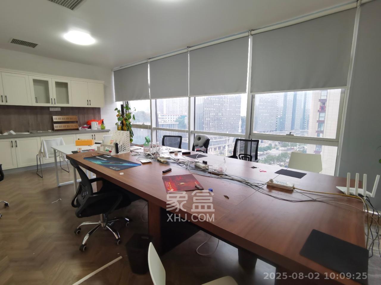 轻盐阳光CEO(轻盐雅苑)(轻奢时代)   87.38㎡     9000.00元/月室内图