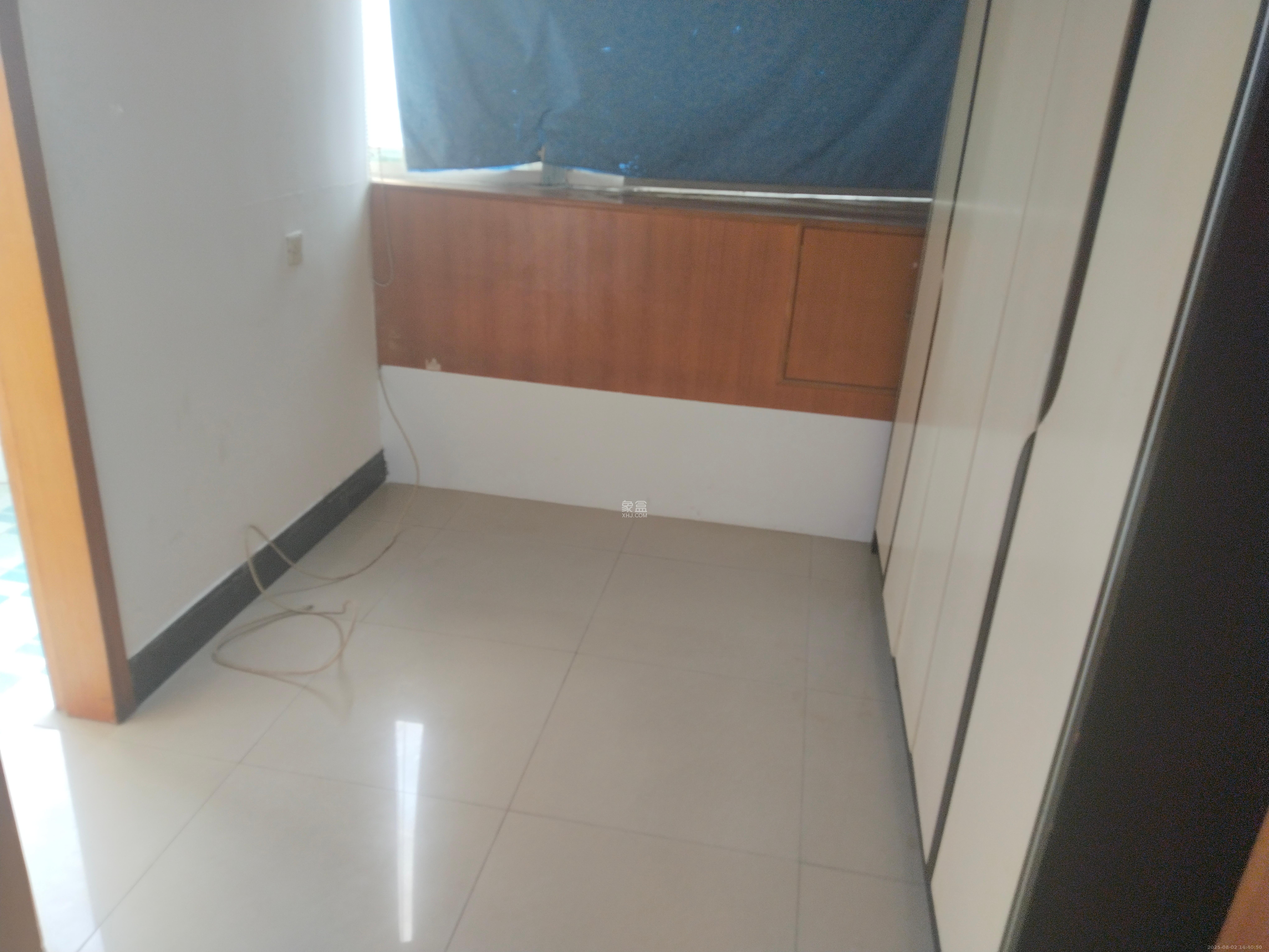 兴威名座 3室2厅2卫 3800.0元/月 兴威名座 3室2厅2卫 3800.0元/月室内图