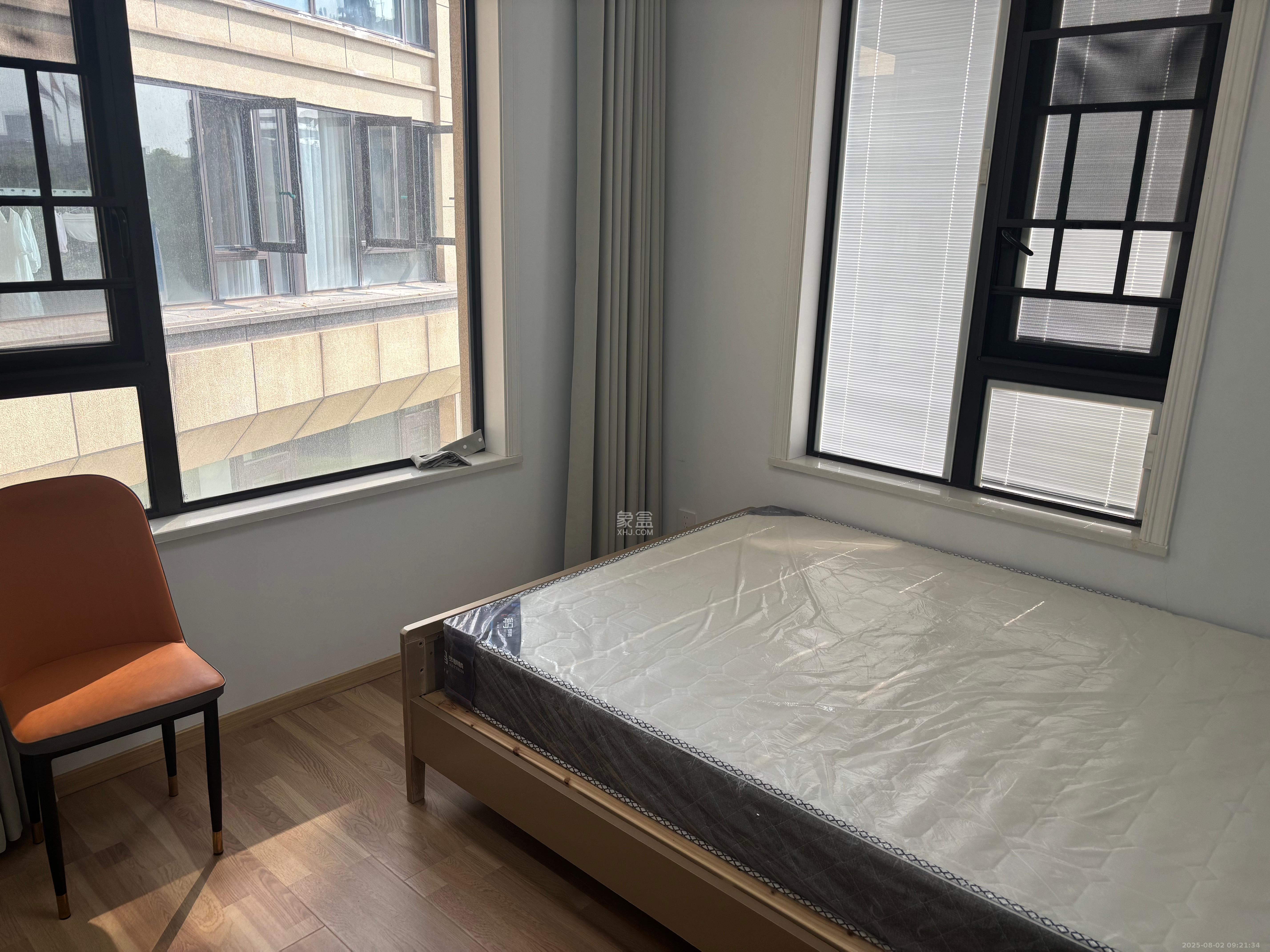 天城国际广场 3室2厅2卫 3800.0元/月 天城国际广场 3室2厅2卫 3800.0元/月室内图