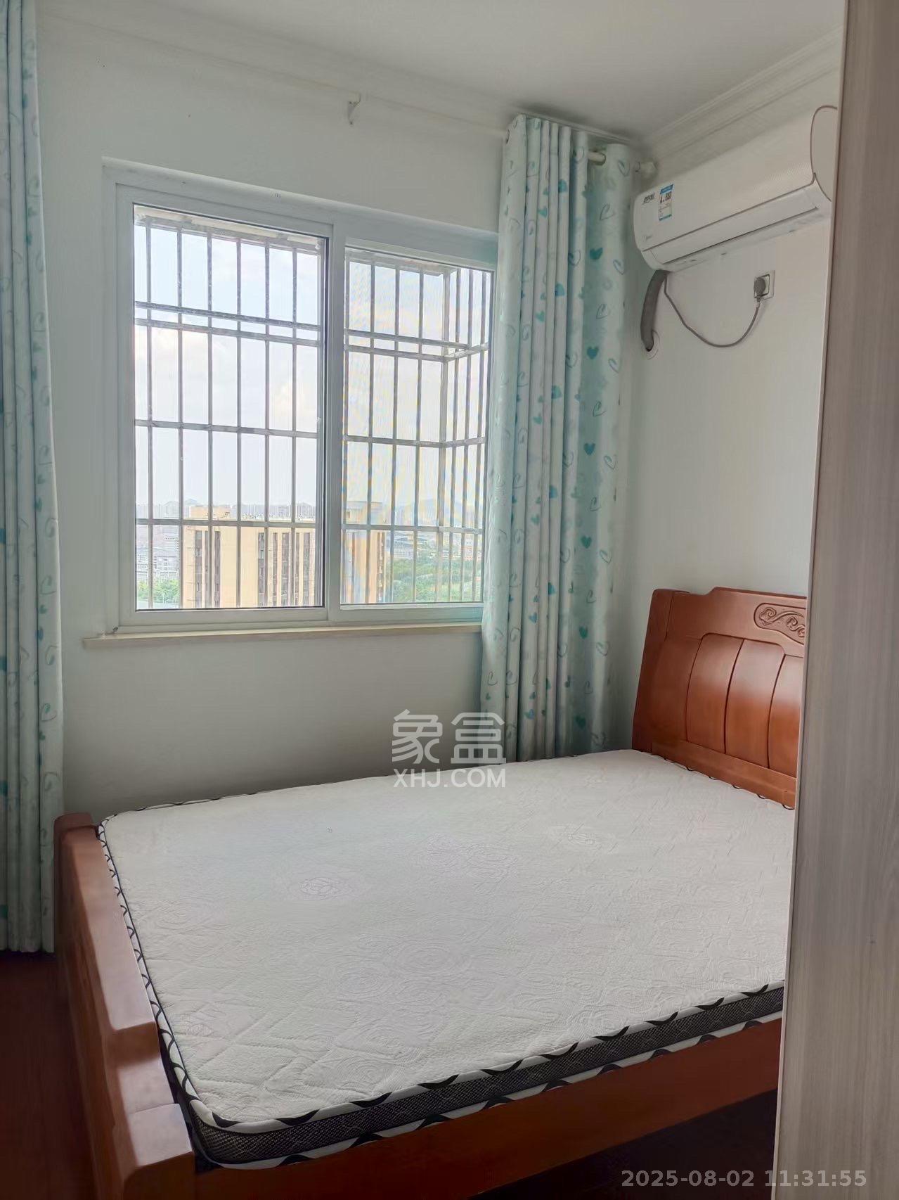 嘉顺苑 3室2厅1卫 2400.0元/月 嘉顺苑 3室2厅1卫 2400.0元/月室内图