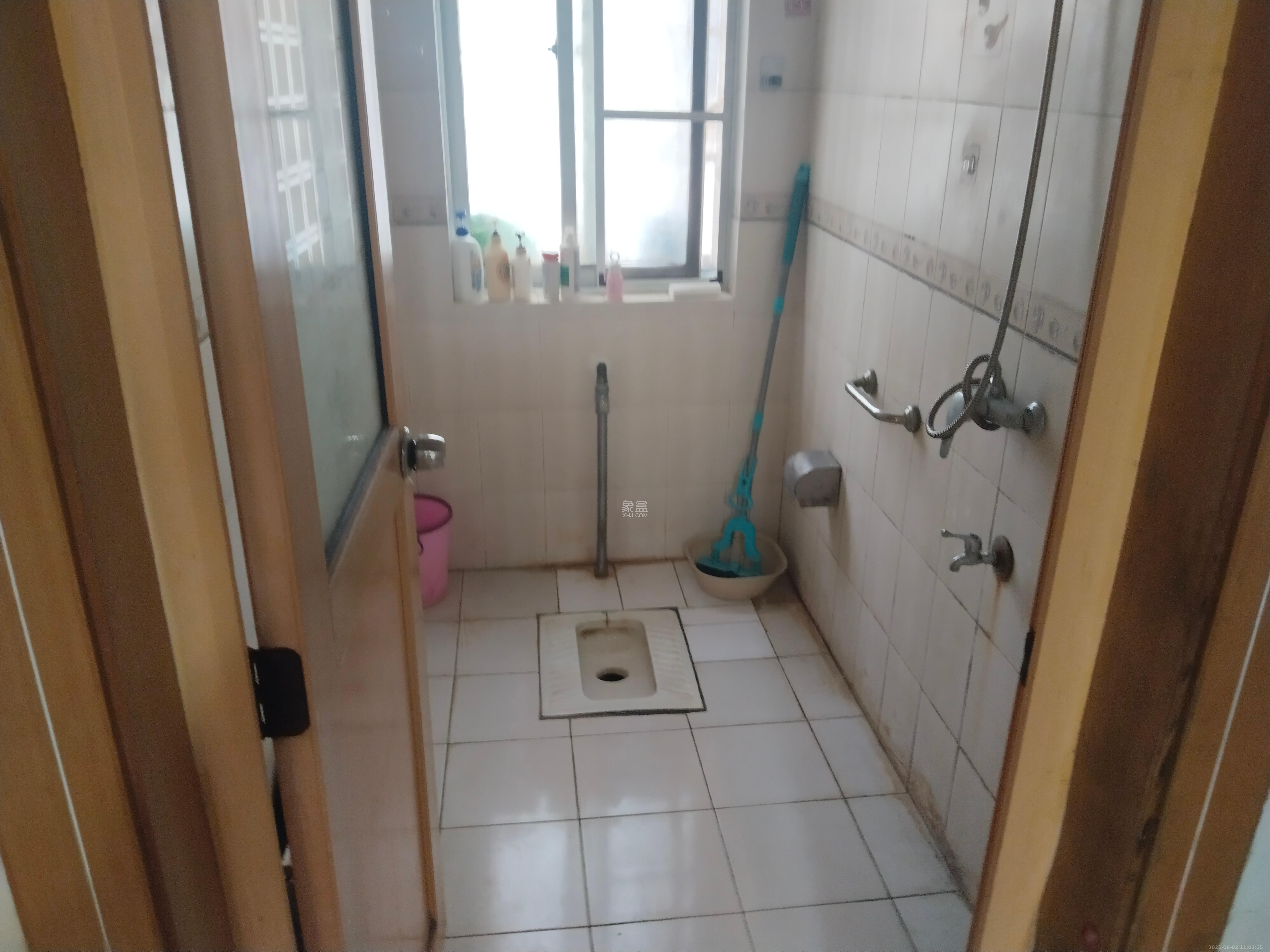 华天望族苑  3室2厅2卫    2600.0元/月室内图