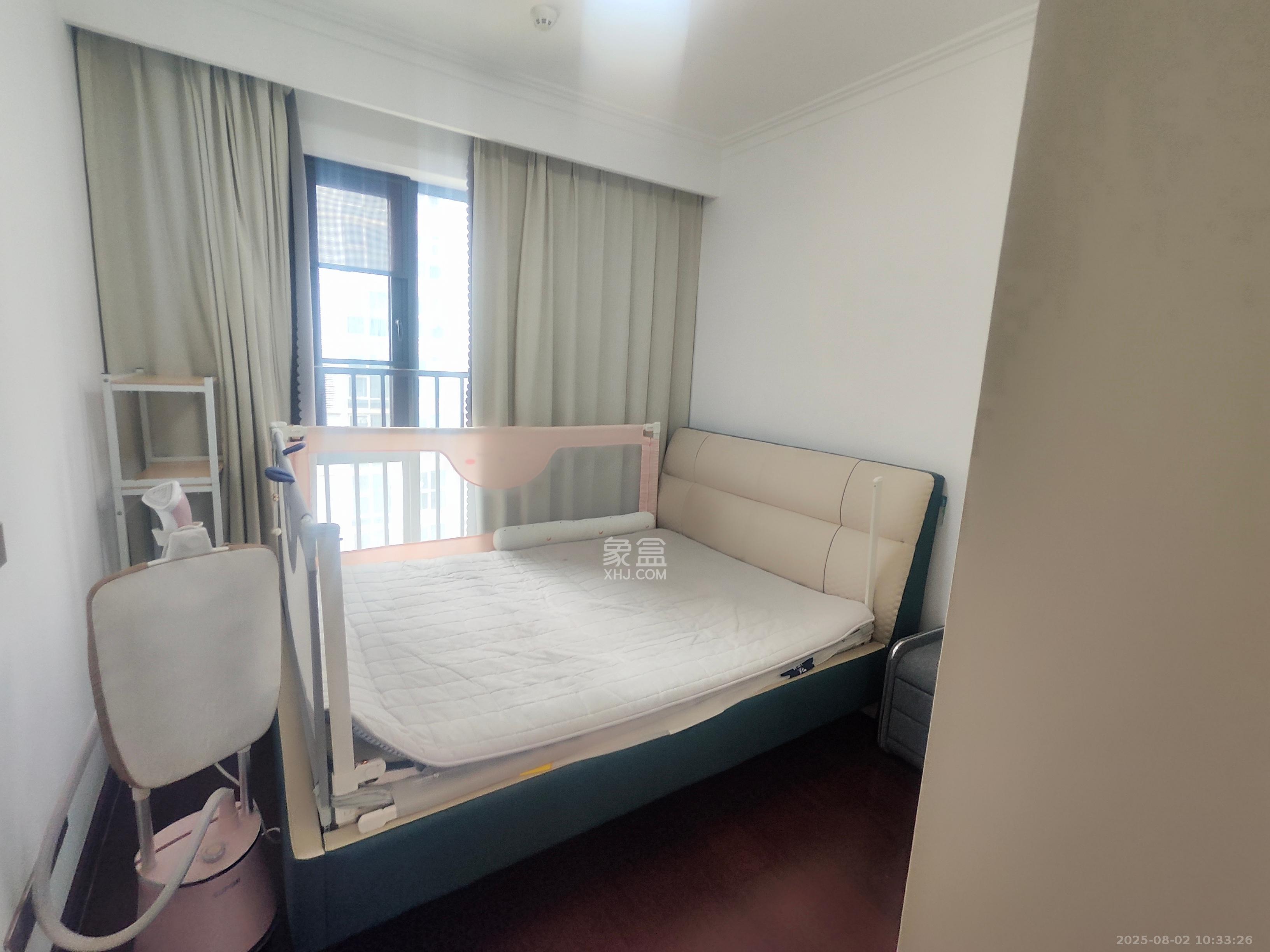 绿地长沙城际空间站(绿地新里佳苑) 4室2厅2卫 3800.0元/月 绿地长沙城际空间站(绿地新里佳苑) 4室2厅2卫 3800.0元/月室内图