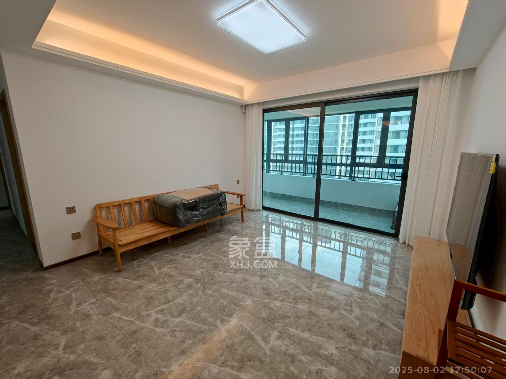 复地滨江金融中心  4室2厅2卫    5500.0元/月 复地滨江金融中心  4室2厅2卫    5500.0元/月室内图