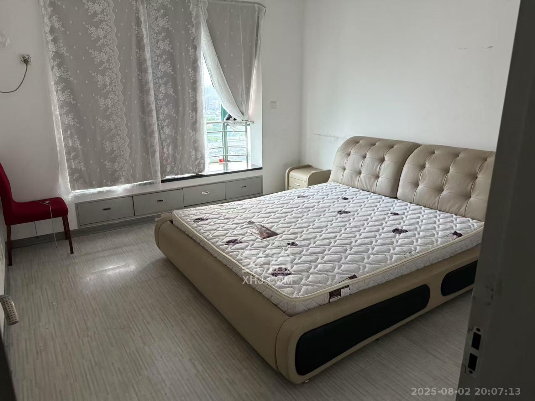 三重大厦（三重才园小区)  3室2厅2卫    4000.0元/月室内图