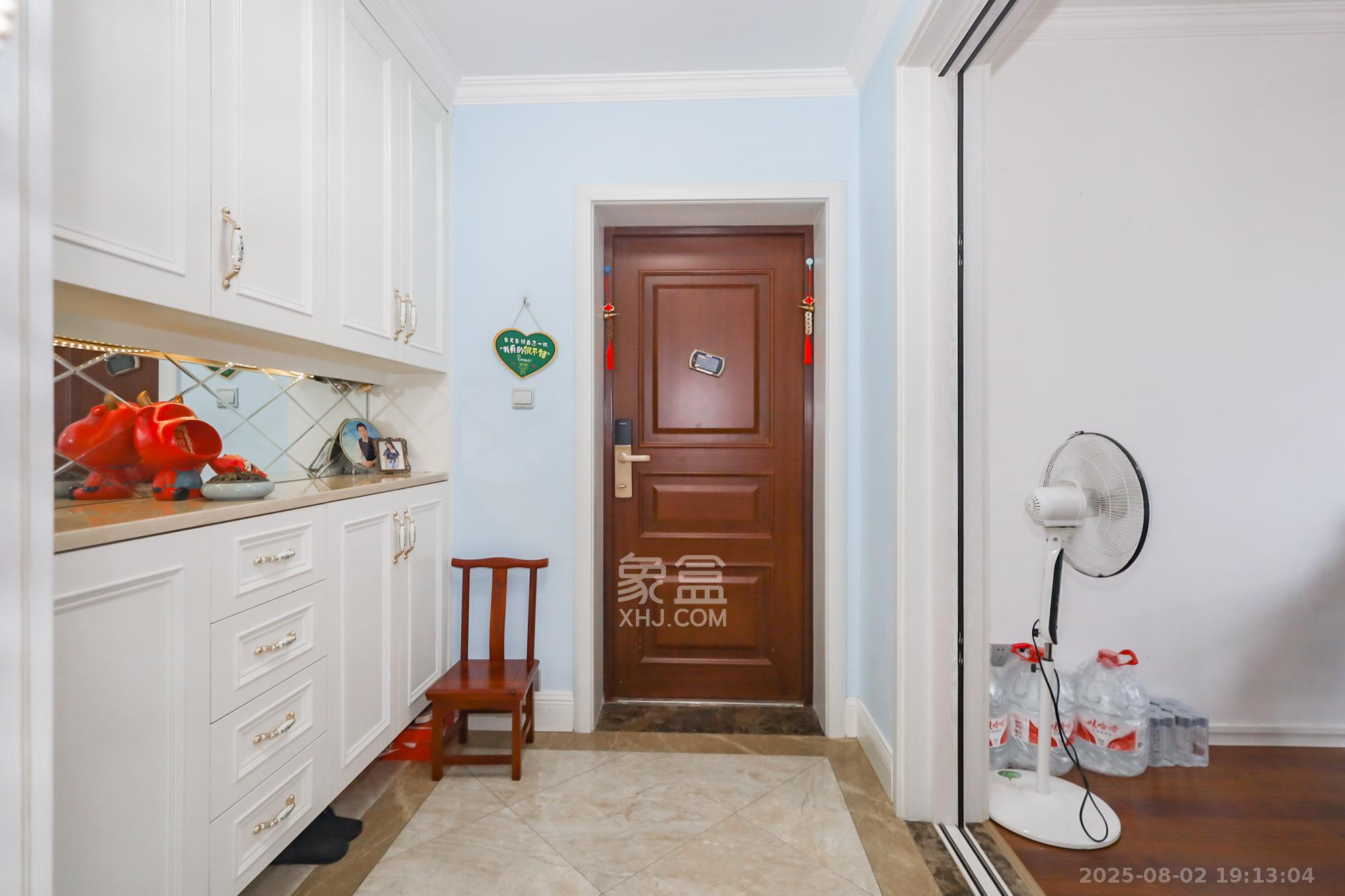 世茂外滩里(世茂铂翠湾三期)  4室2厅2卫    350.0万 世茂外滩里(世茂铂翠湾三期)  4室2厅2卫    350.0万其他