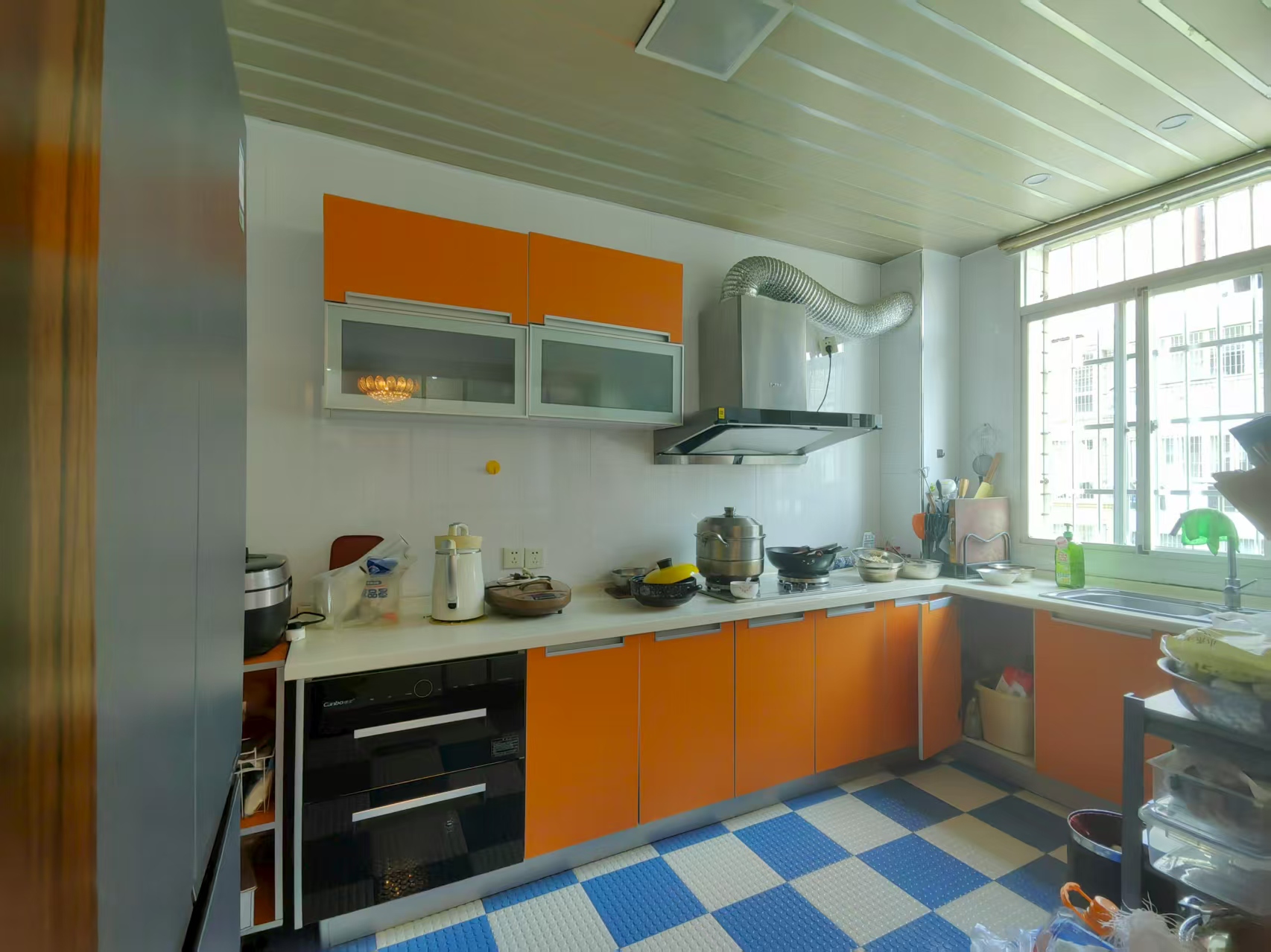 铂金玫瑰园  3室2厅2卫    680.0元/月室内图