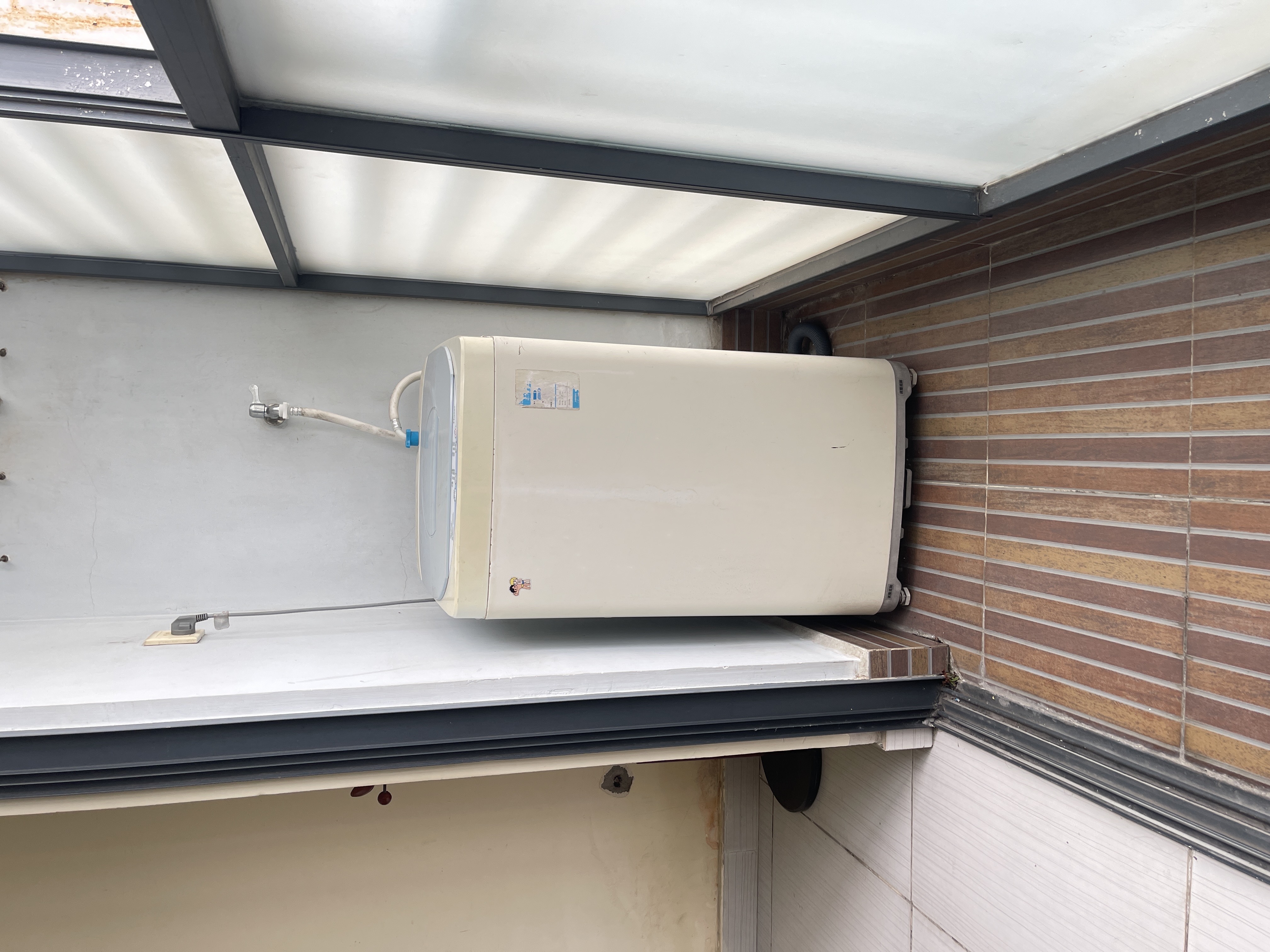 天骋康都 1室1厅1卫 1400.0元/月 天骋康都 1室1厅1卫 1400.0元/月室内图