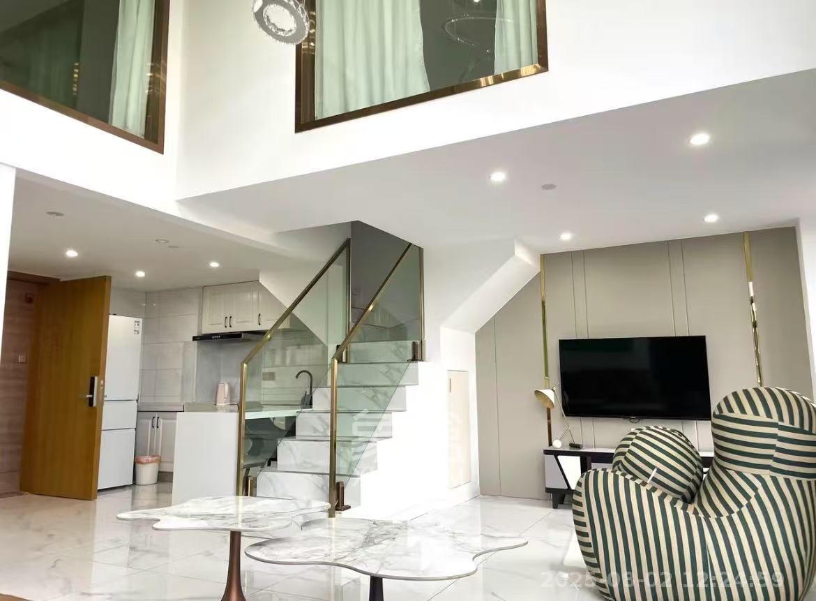 明昇壹城(明昇时代广场)三期 2室2厅1卫 2700.0元/月 明昇壹城(明昇时代广场)三期 2室2厅1卫 2700.0元/月室内图