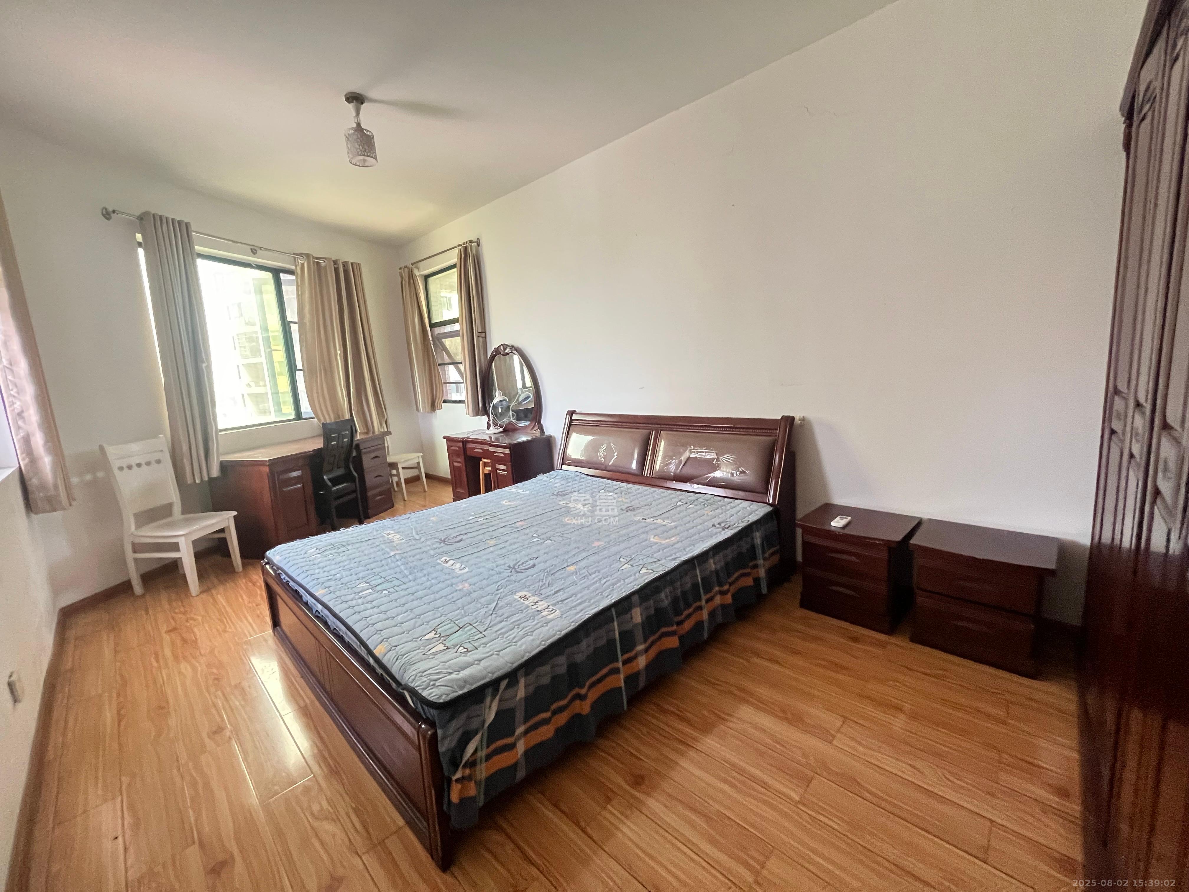 湖韵佳苑 3室2厅1卫 3100.0元/月 湖韵佳苑 3室2厅1卫 3100.0元/月室内图