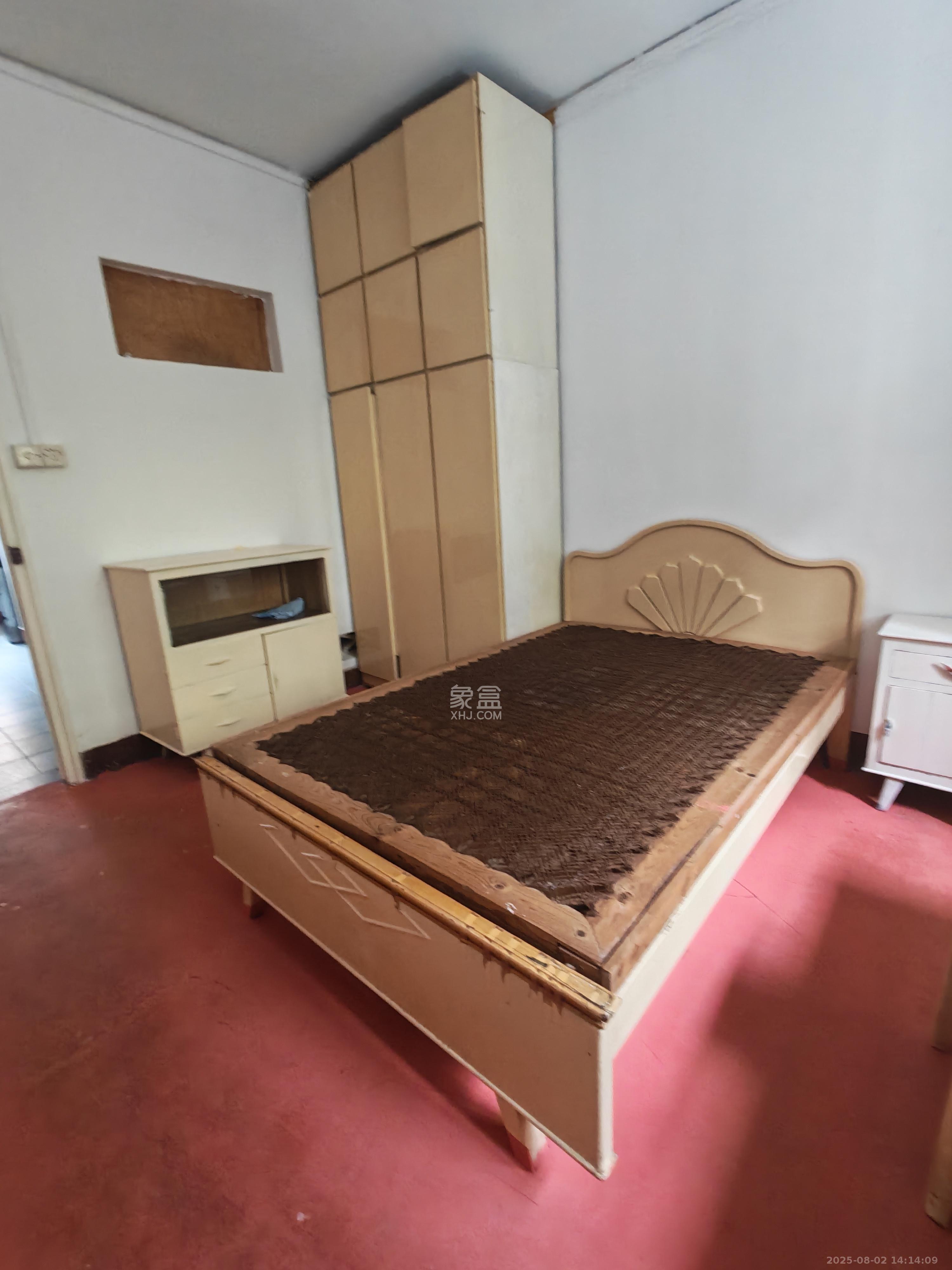 省劳卫所宿舍(职防院小区) 3室1厅1卫 1800.0元/月 省劳卫所宿舍(职防院小区) 3室1厅1卫 1800.0元/月室内图