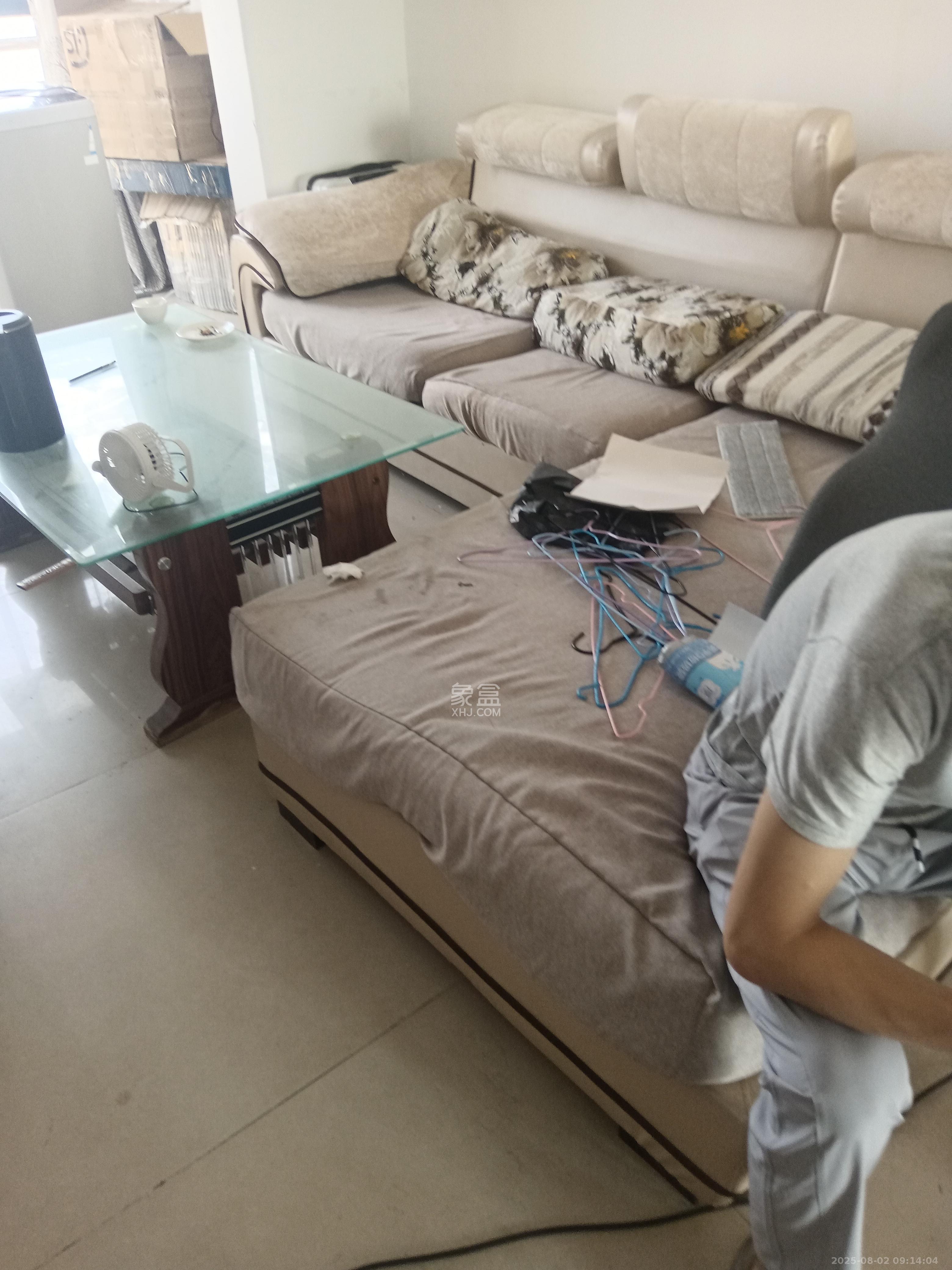 高升时代广场（冠铭商务中心）  3室2厅1卫    2200.0元/月室内图