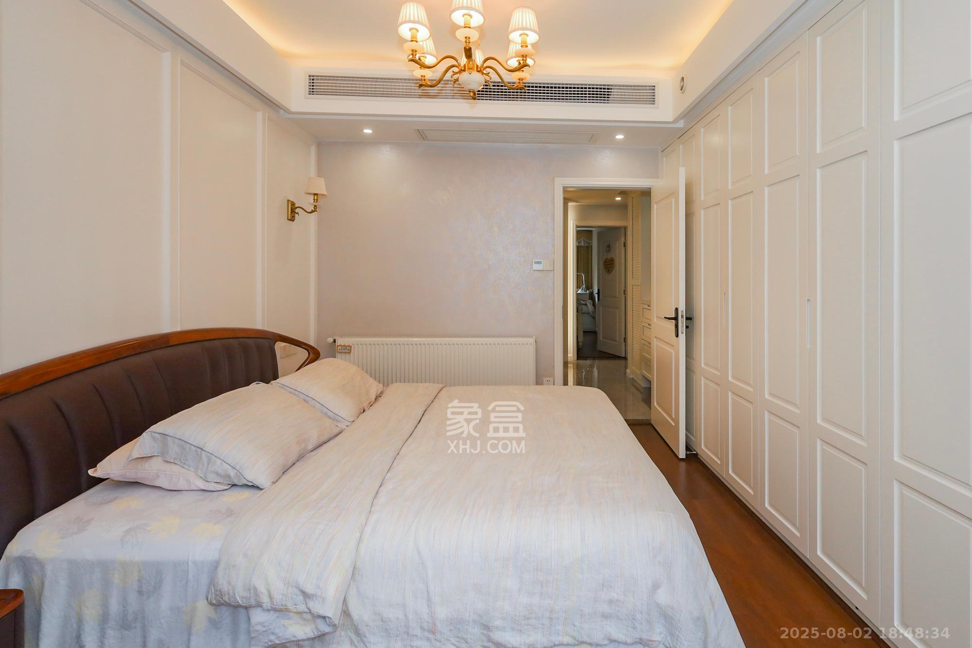 八方小区C区  3室2厅2卫    488.0万卧室