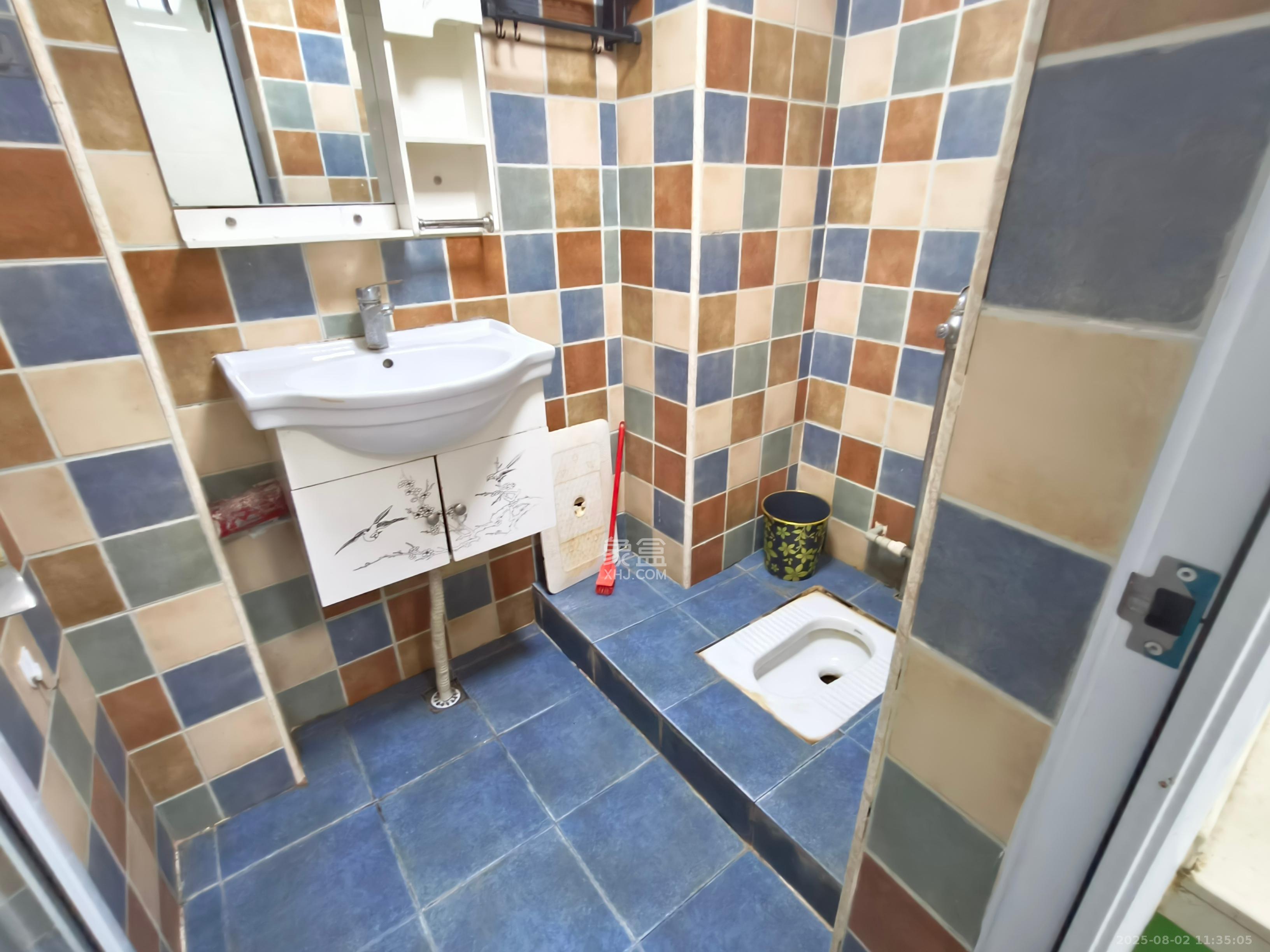 添景阁  2室1厅1卫    2000.0元/月室内图