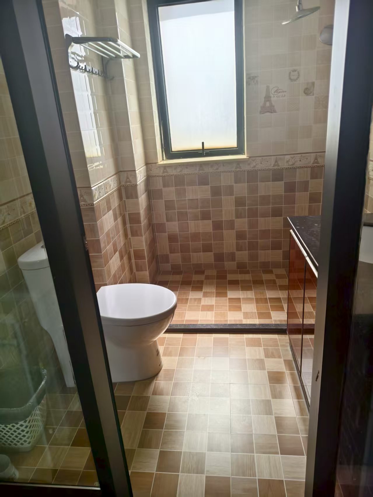 海阔天空-国瑞城二期(雅仕苑) 1室2厅1卫 4500.0元/月 海阔天空-国瑞城二期(雅仕苑) 1室2厅1卫 4500.0元/月室内图