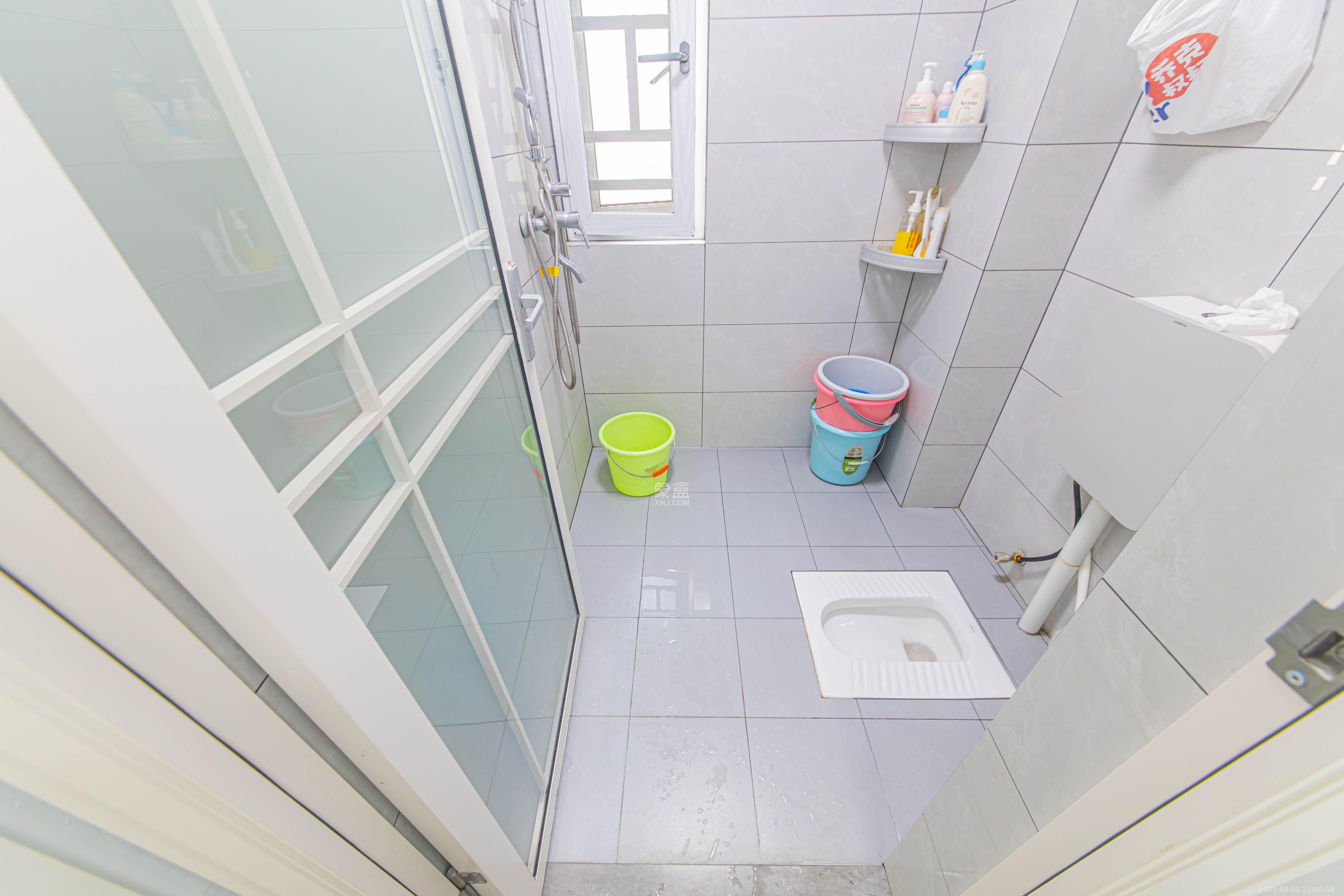 北辰中央公园DF区  3室2厅1卫    82.0万卫生间