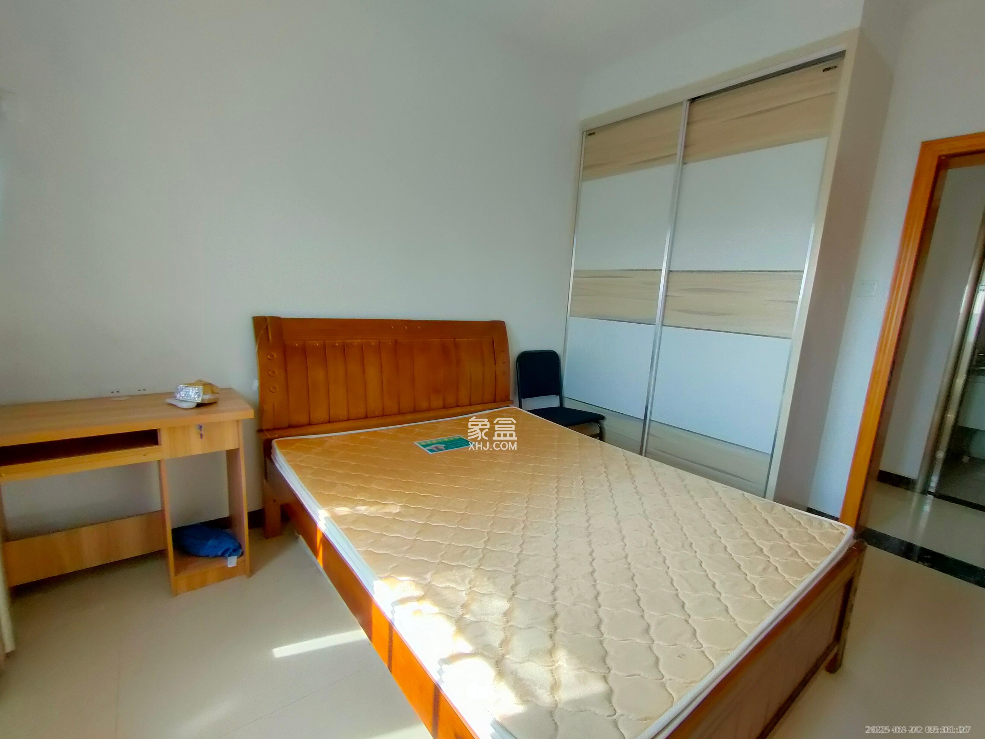 光明E城 3室2厅1卫 2200.0元/月 光明E城 3室2厅1卫 2200.0元/月室内图