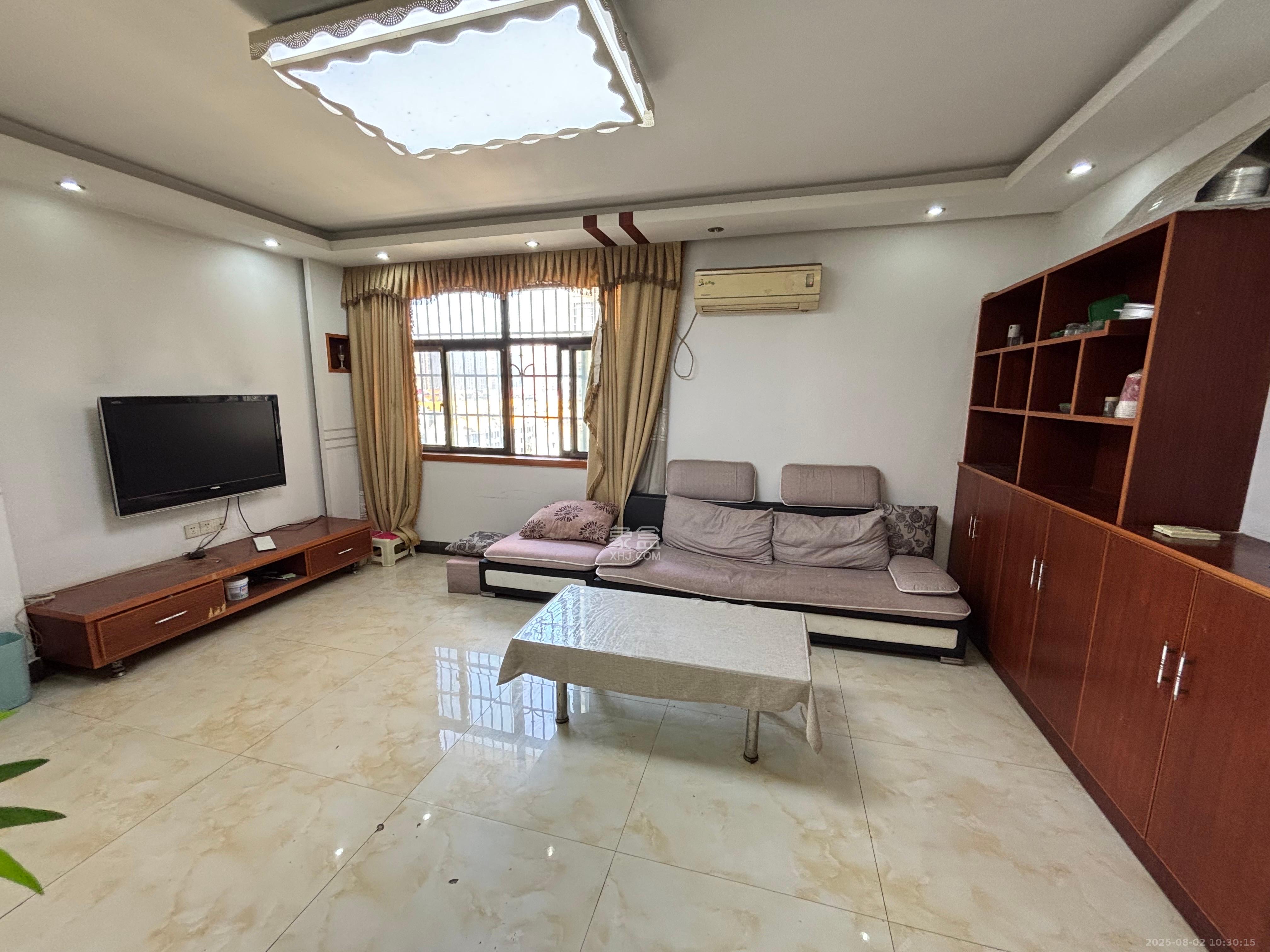 旺坤家园 3室2厅1卫 2000.0元/月 旺坤家园 3室2厅1卫 2000.0元/月室内图