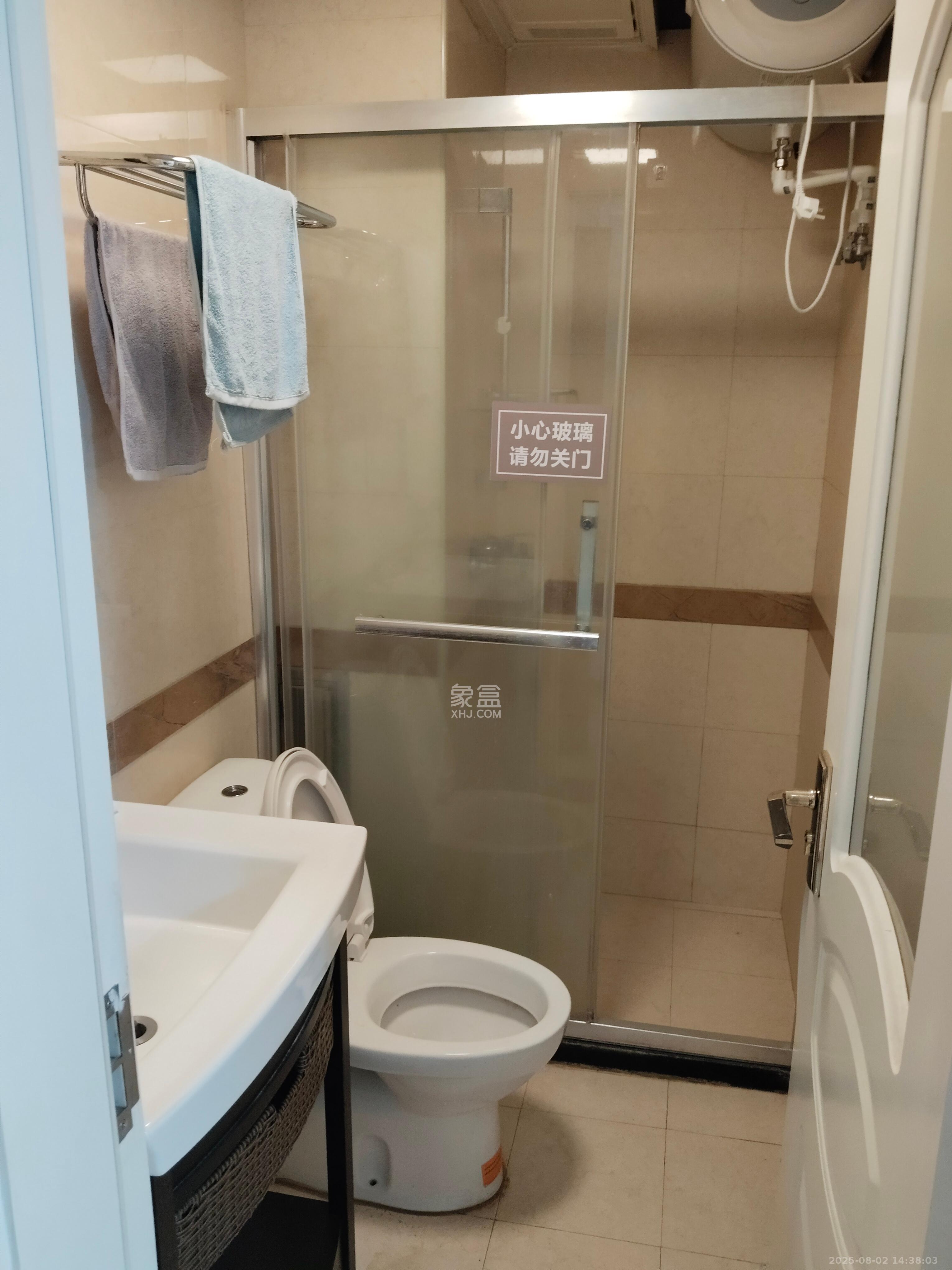 壹号公馆 1室1厅1卫 2200.0元/月 壹号公馆 1室1厅1卫 2200.0元/月室内图