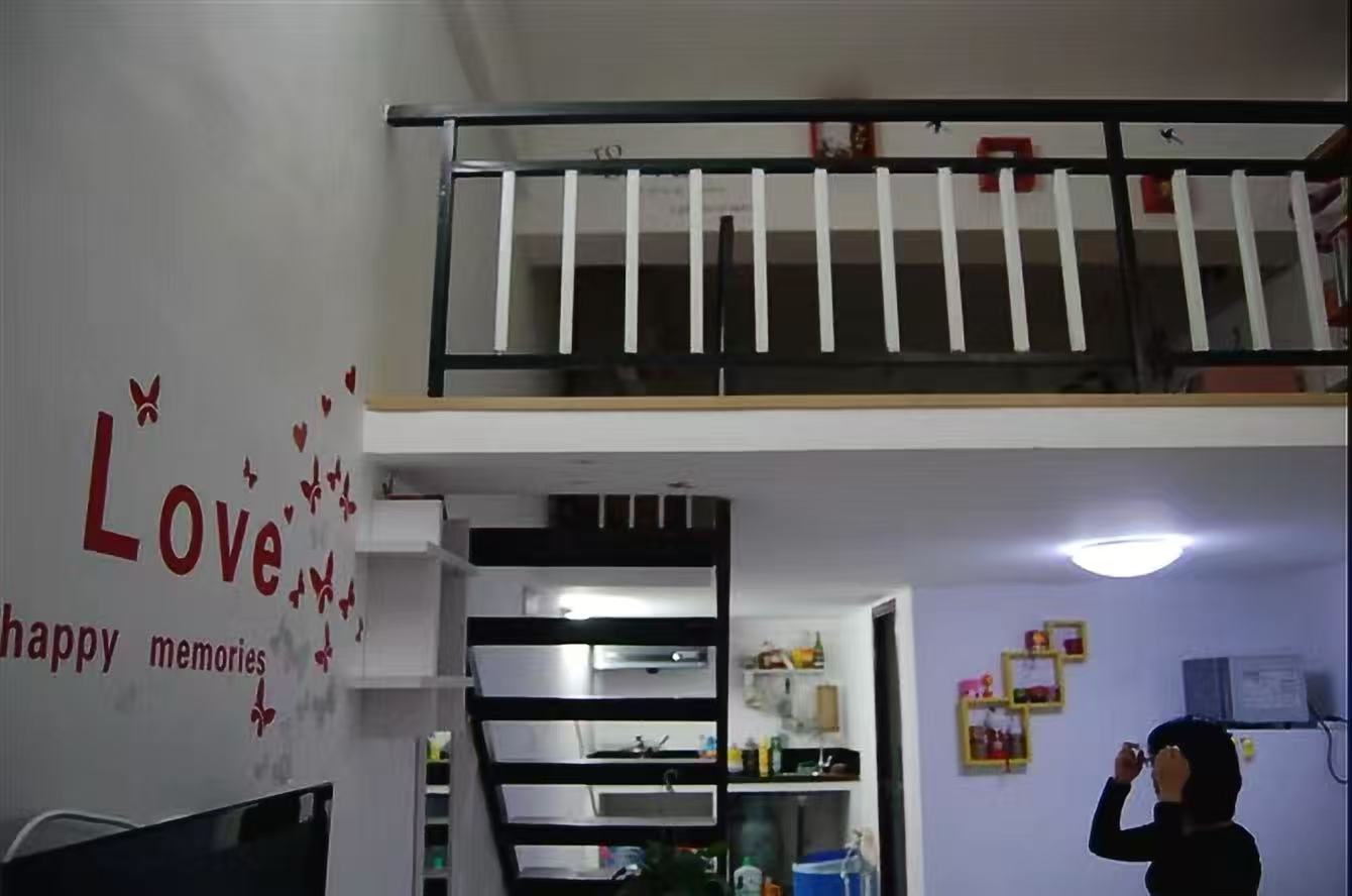 光明阁 1室1厅1卫 1000.0元/月 光明阁 1室1厅1卫 1000.0元/月室内图