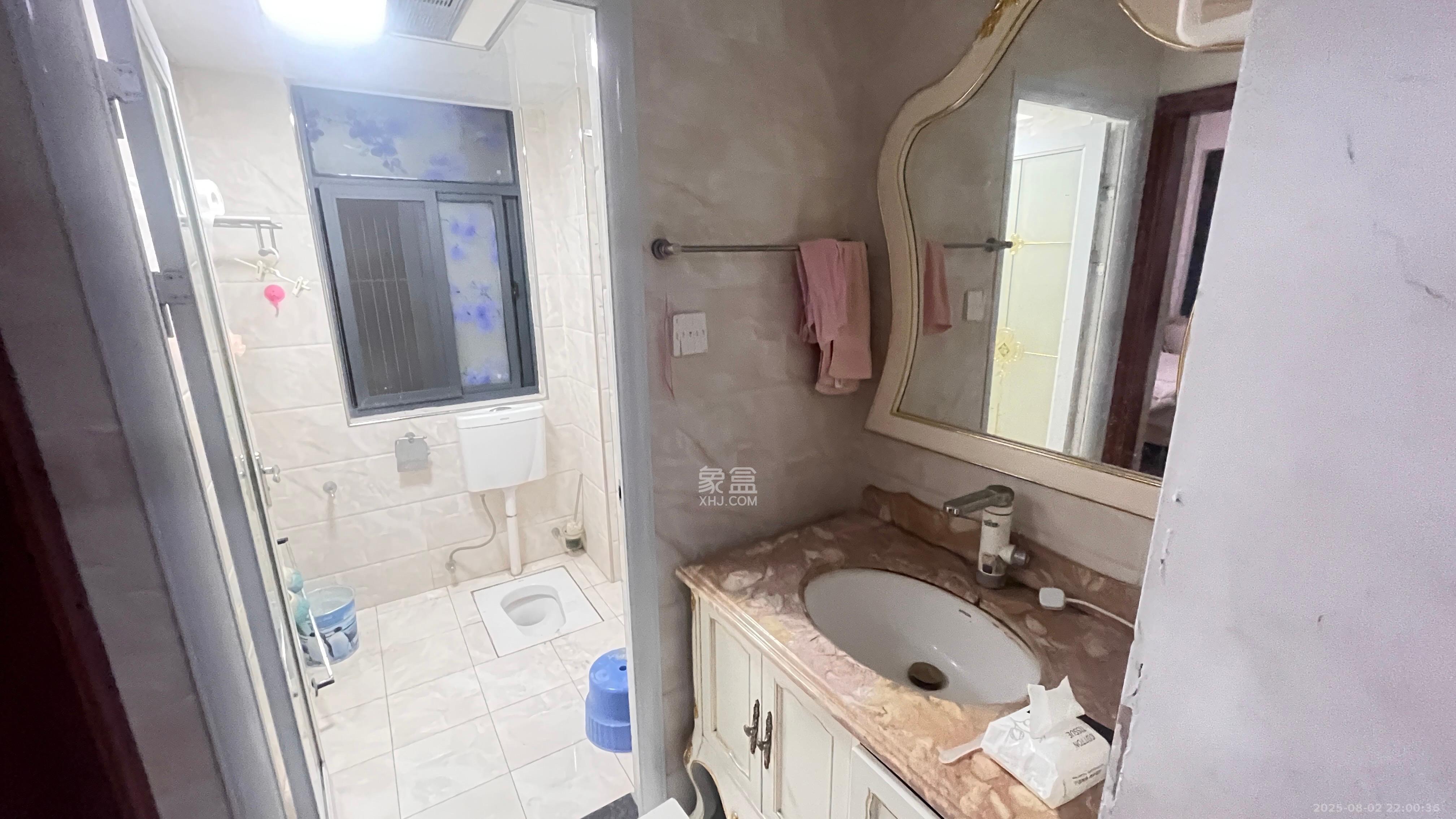 阳光锦城  4室2厅1卫    4500.0元/月 阳光锦城  4室2厅1卫    4500.0元/月室内图