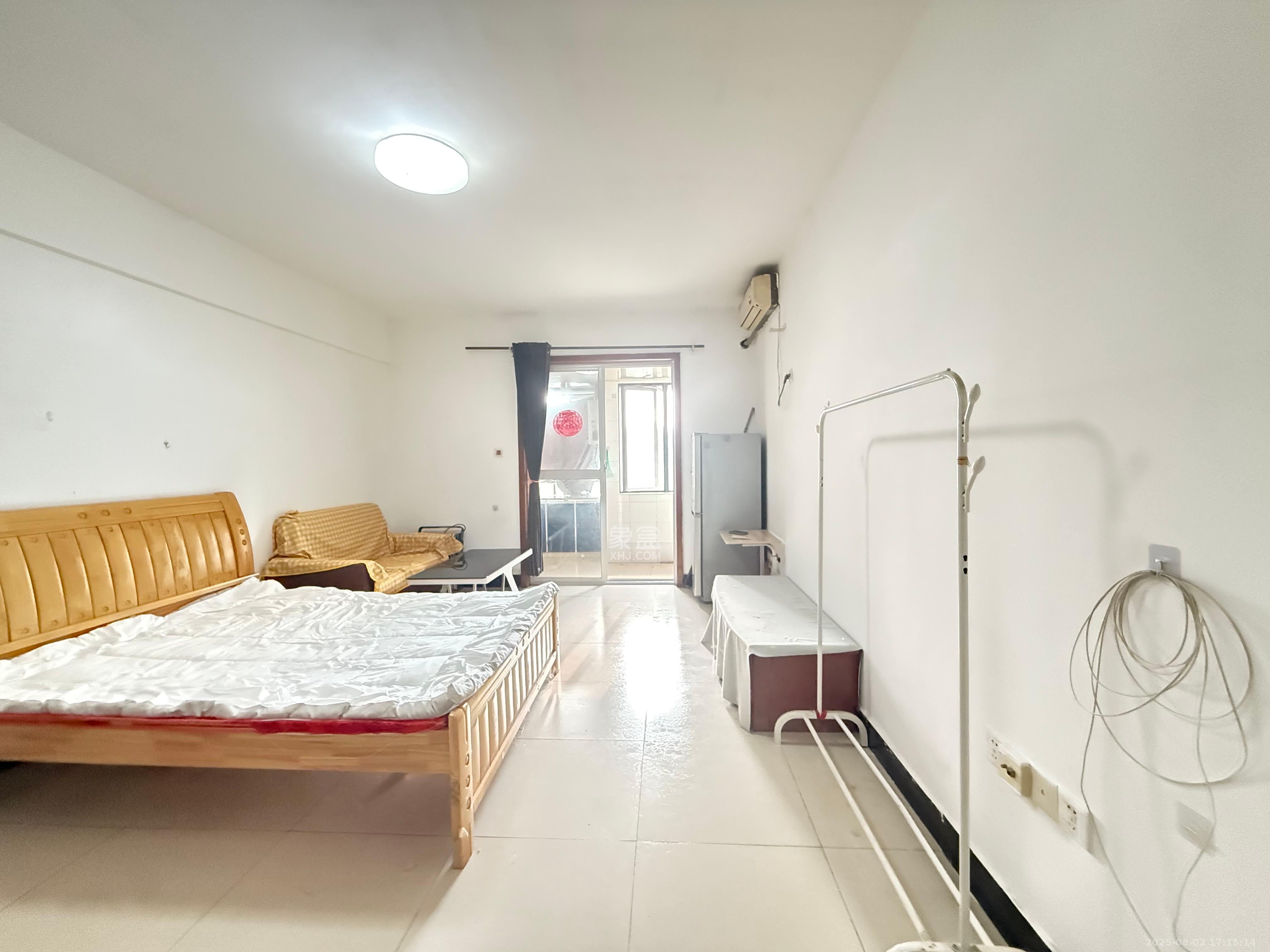 亚商国际 1室1厅1卫 1250.0元/月 亚商国际 1室1厅1卫 1250.0元/月室内图