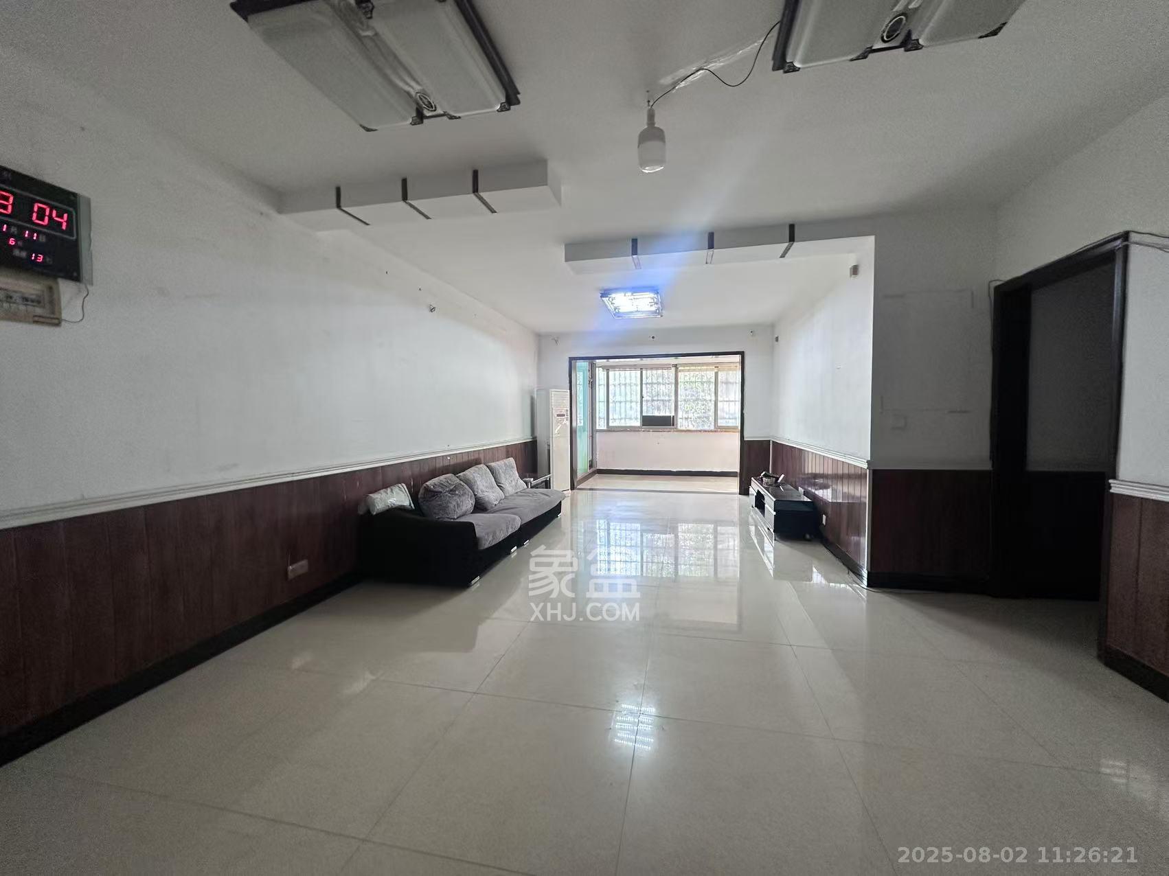 白沙湾嘉园 4室2厅2卫 2800.0元/月 白沙湾嘉园 4室2厅2卫 2800.0元/月室内图