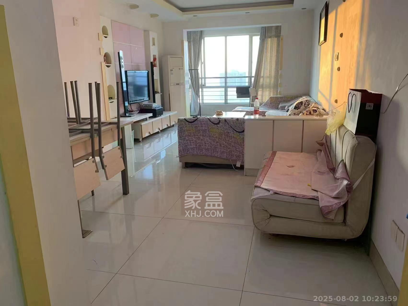 东门壹号家园  1室2厅1卫    2300.0元/月室内图
