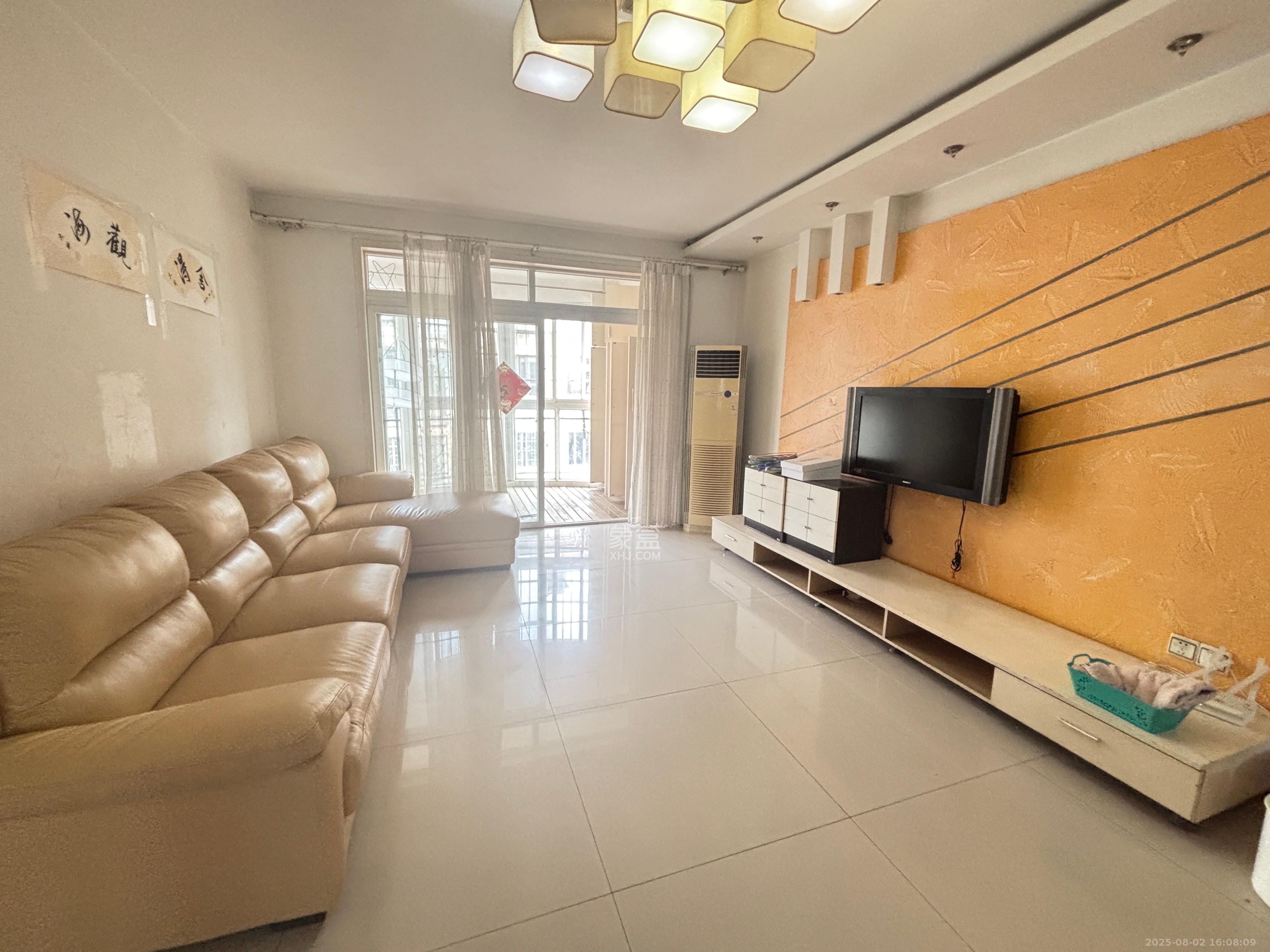 新点苑 3室2厅2卫 1800.0元/月 新点苑 3室2厅2卫 1800.0元/月室内图