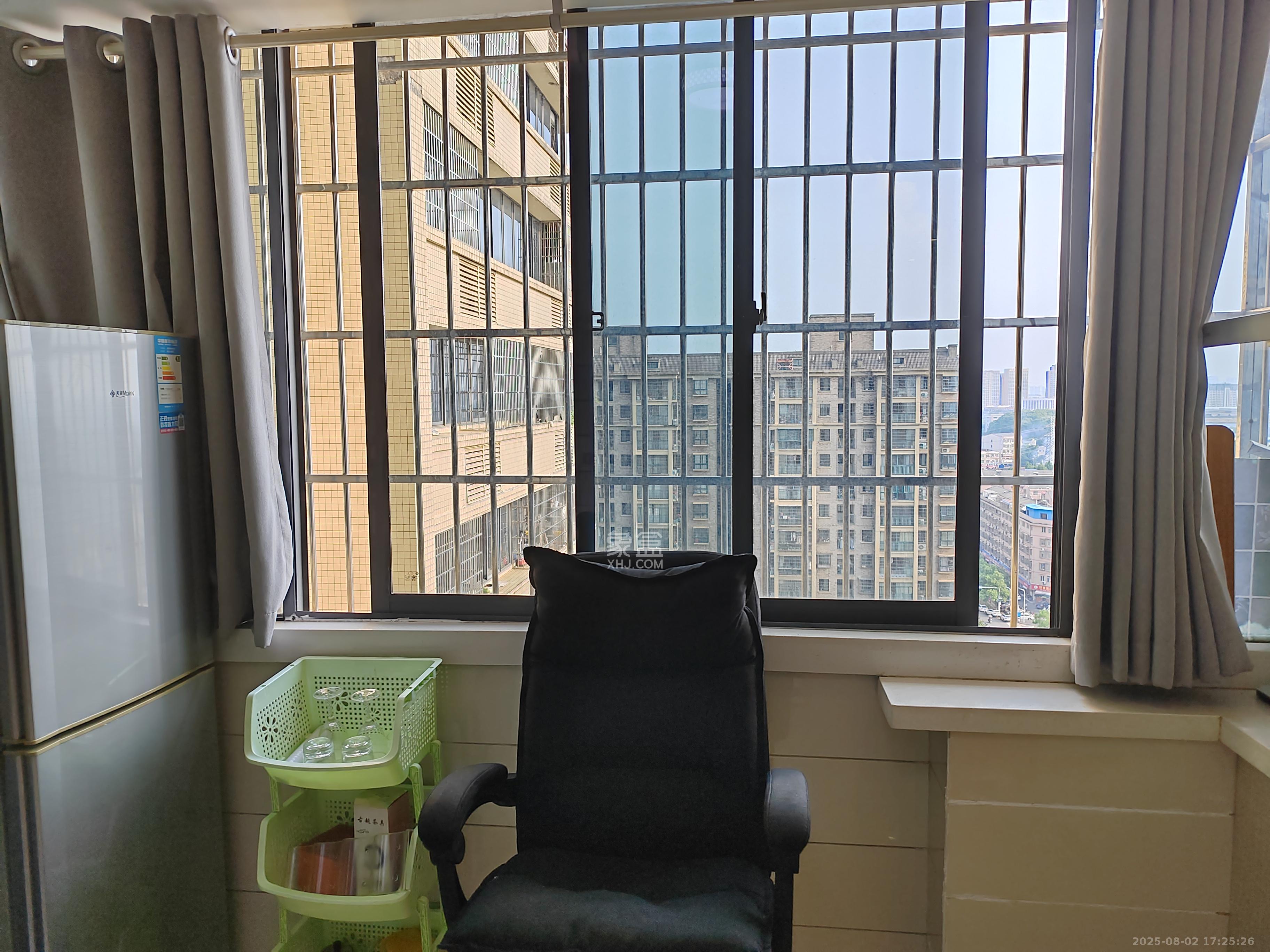 佐佑大厦 1室1厅1卫 900.00元/月 佐佑大厦 1室1厅1卫 900.00元/月室内图