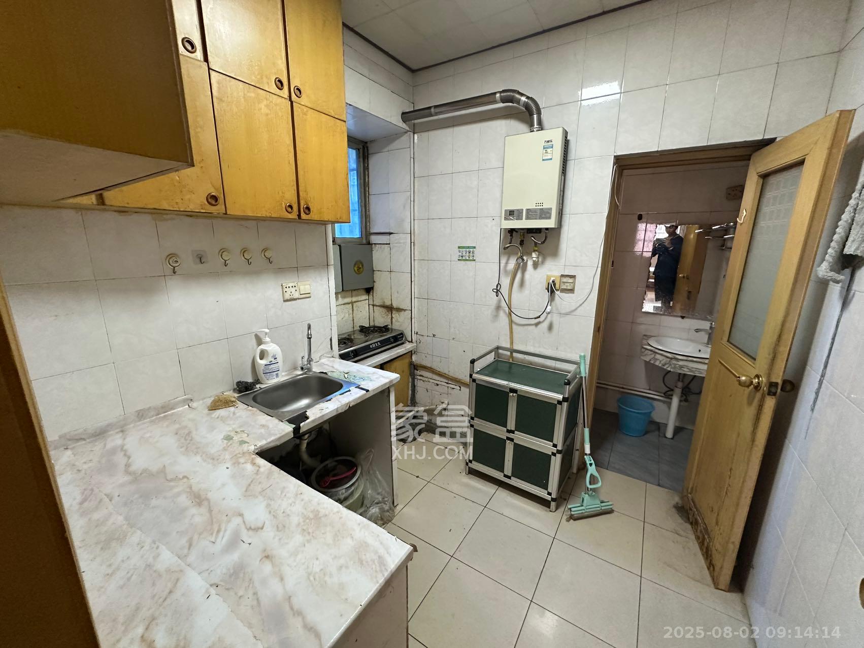 赐闲湖(机关事务管理单位房) 2室1厅1卫 2000.0元/月 赐闲湖(机关事务管理单位房) 2室1厅1卫 2000.0元/月室内图